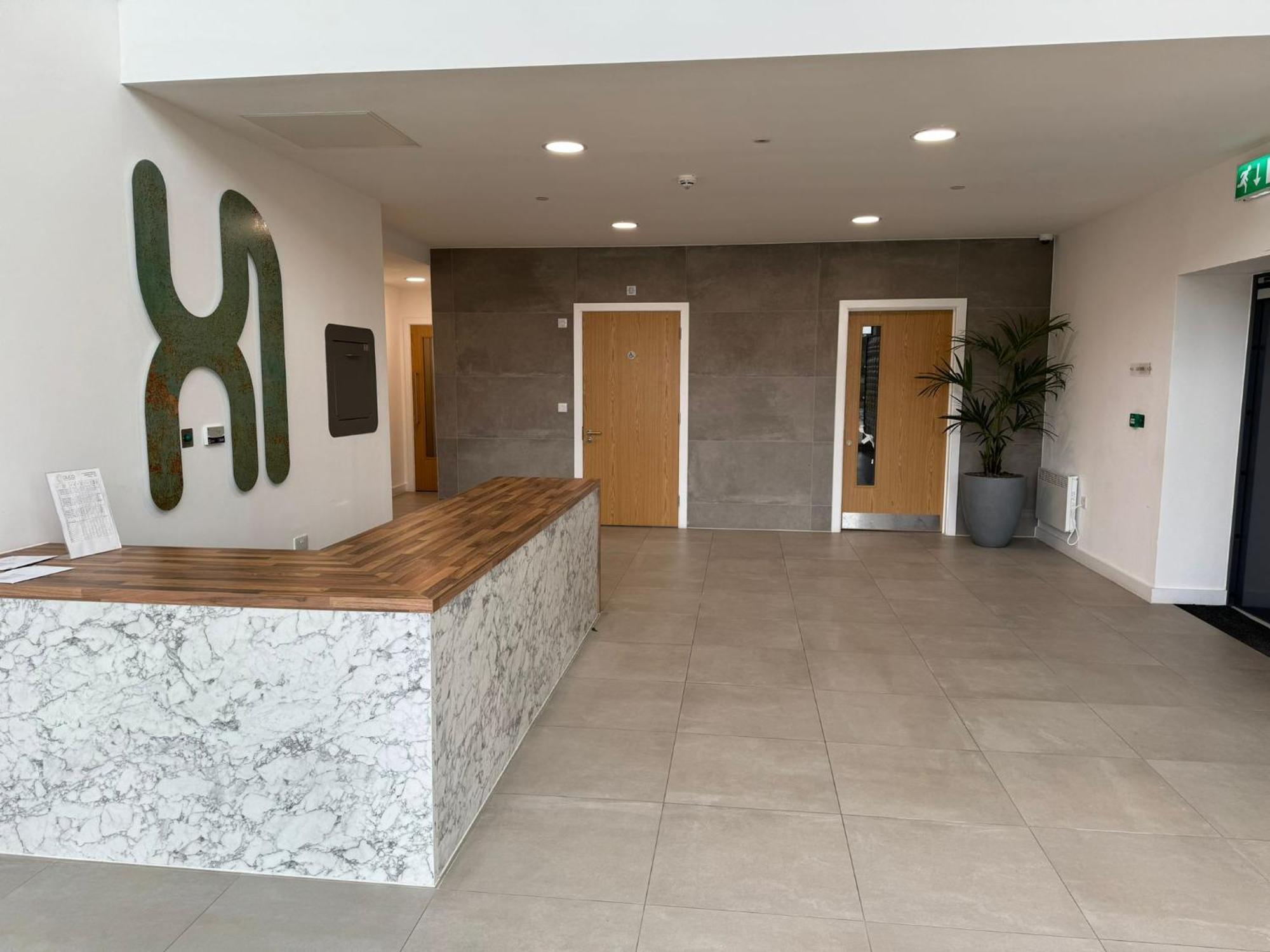 Apartment New Penthouse Height Flat, View Balcony, Free Gym & Minimalistic Manchester