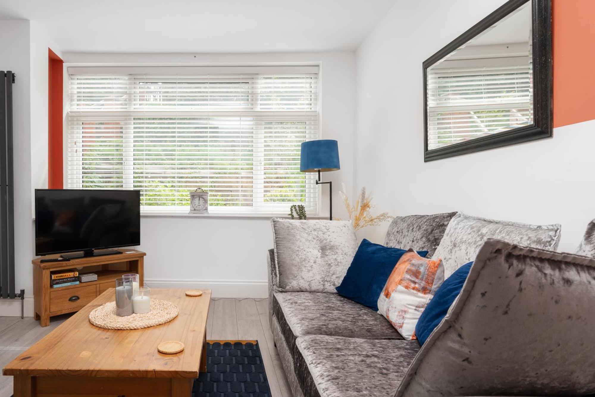 Hilltop House In - Free Parking Holiday home Manchester