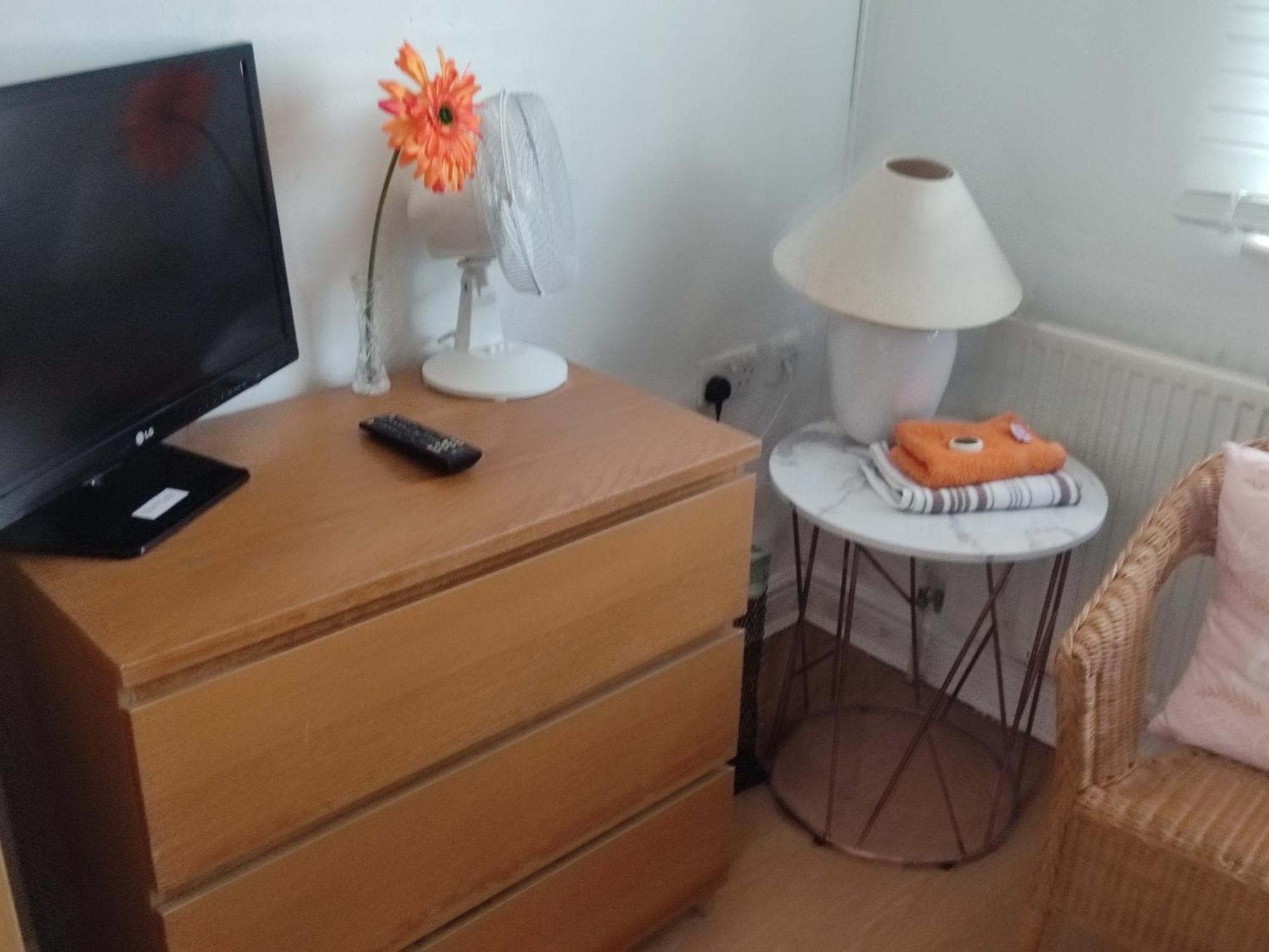 Homestay Bed 4 Night Manchester