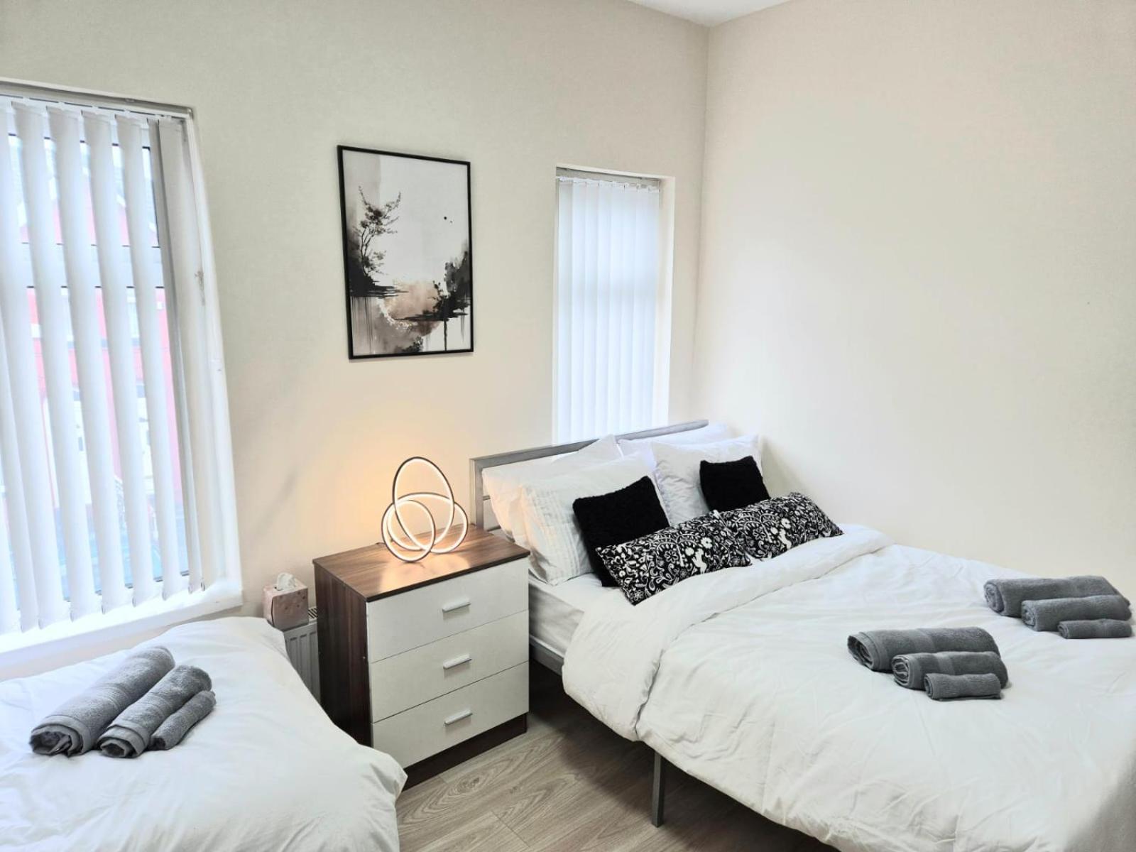 In 6 Minutes Drive To Victoria Station Accommodatie bij particulieren Manchester