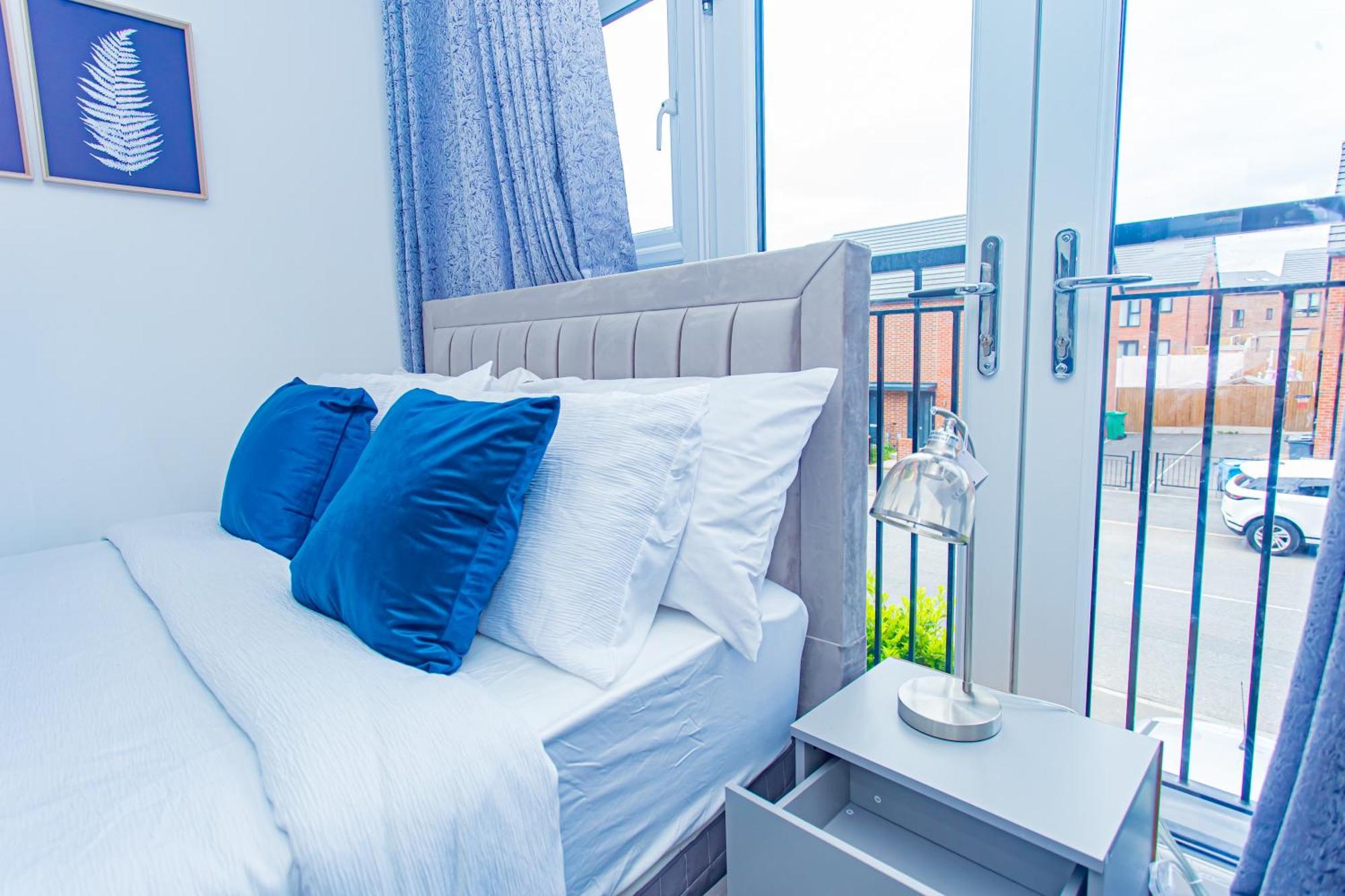 The Edge - Enjoy A Luxury * Manchester
