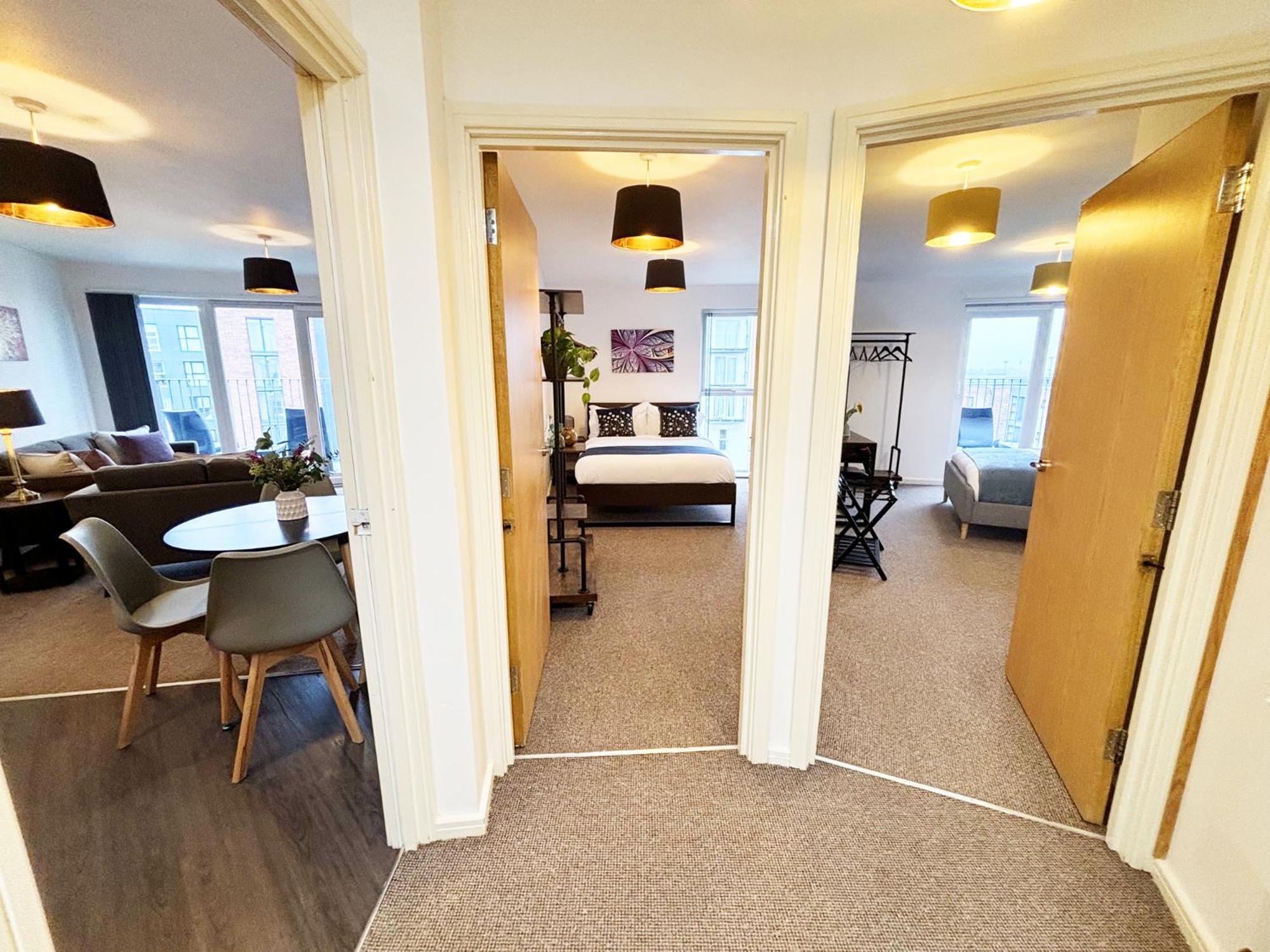 2 Bed Sportcity Opposite Etihad Stadium & Coop Live *