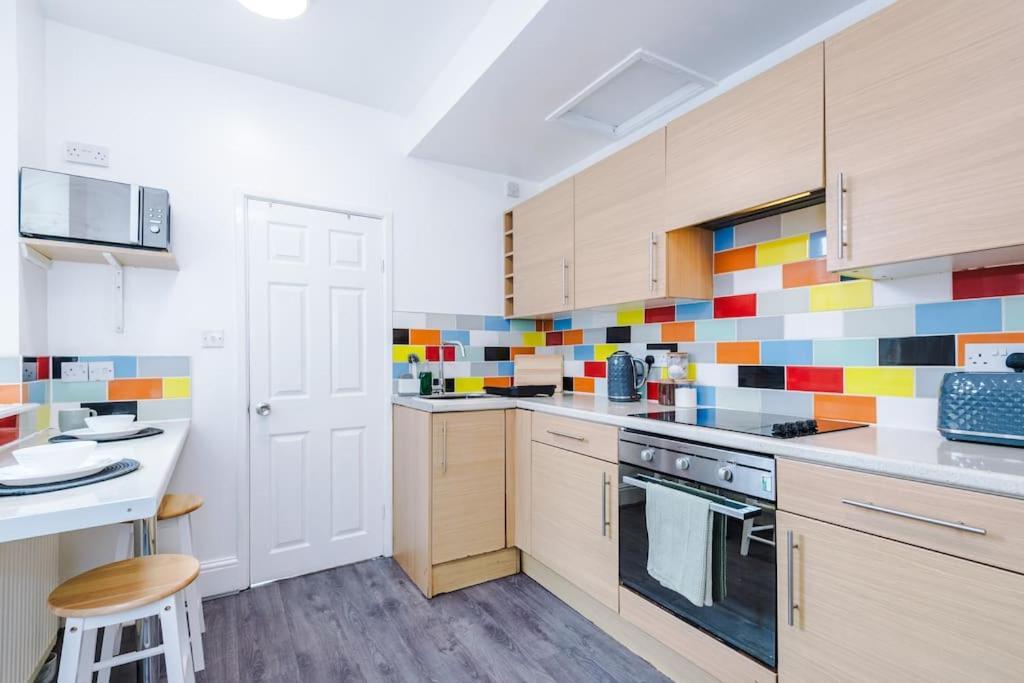 1 Bed Flat With Parking Manchester