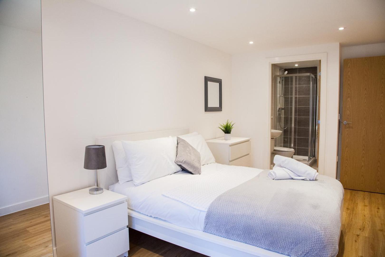 Apartment Luxury 2 Bed *