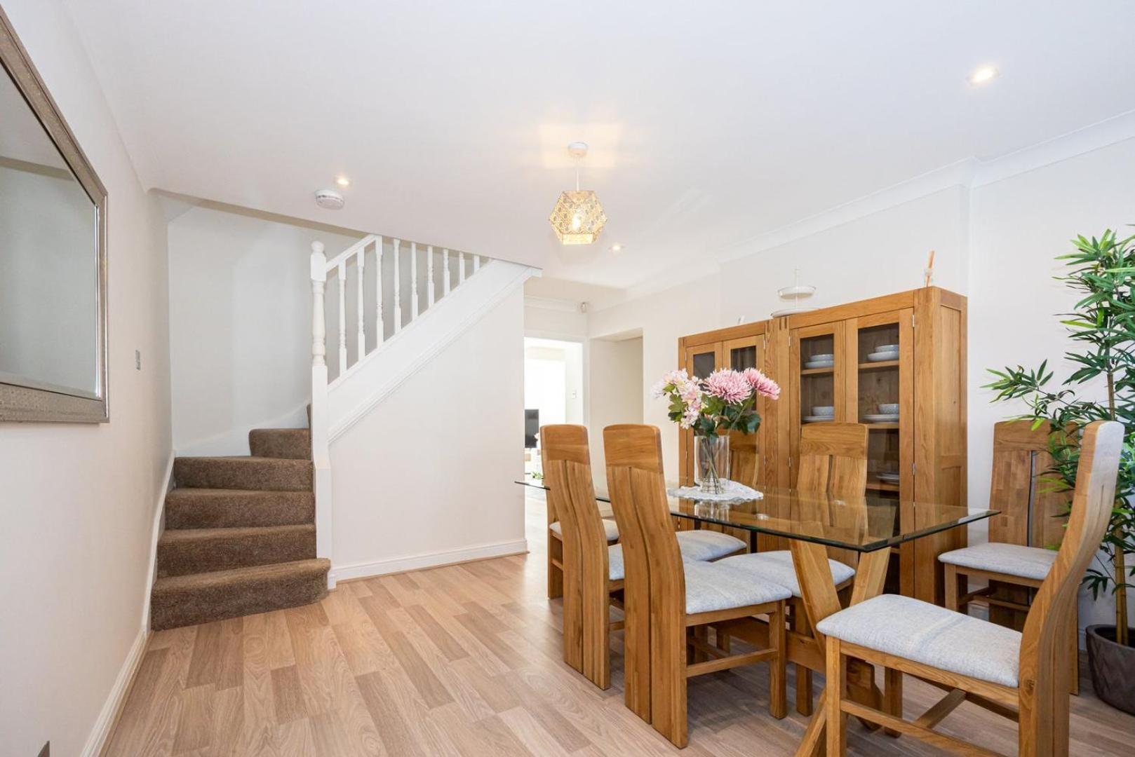 Guestready - A Haven By The River * Manchester