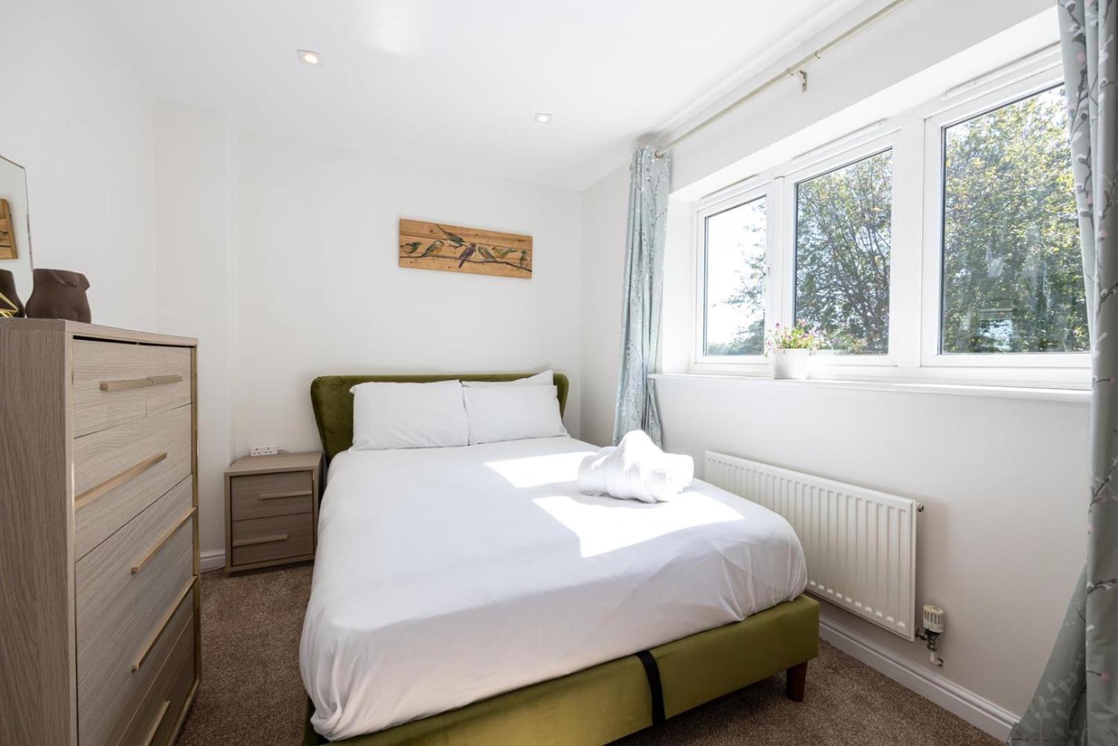 Guestready - A Haven By The River Manchester