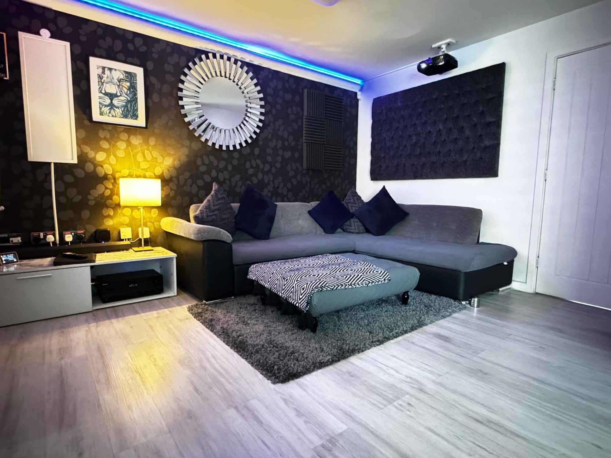 Luxury Spacious Modern Near Centre Appartement