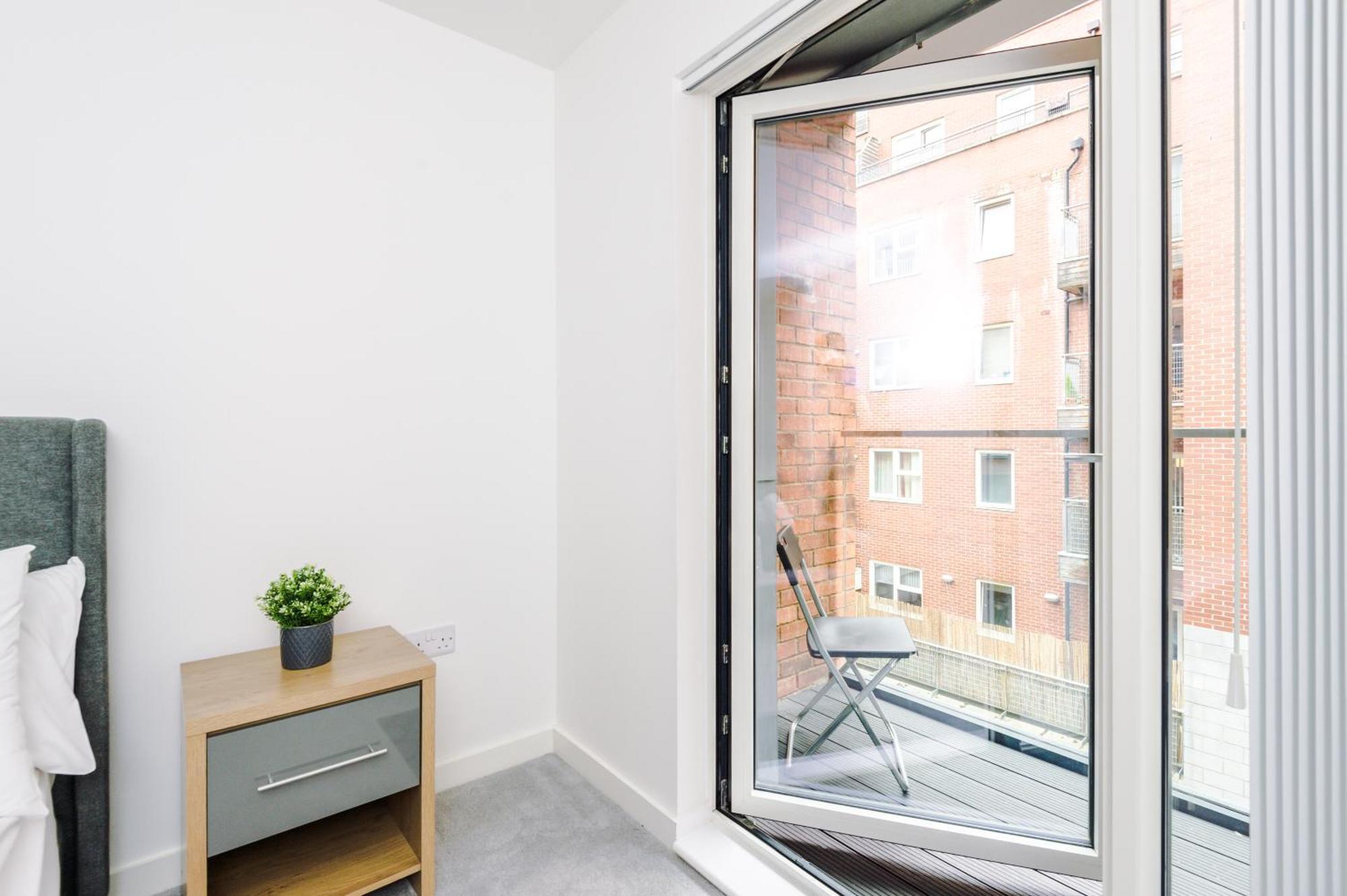 Hilltop Serviced Apartments- Northern Quarter Apartment Manchester