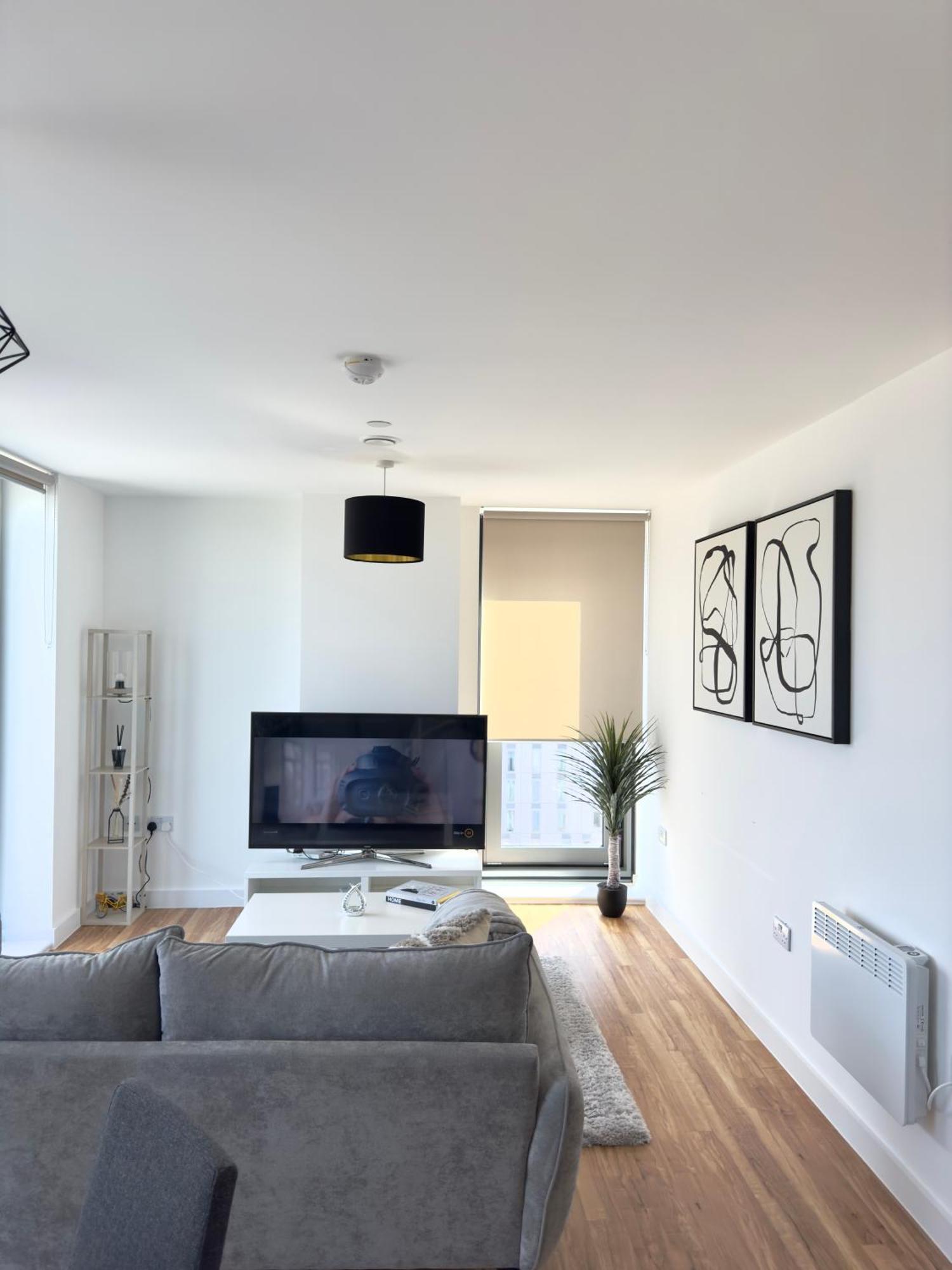 Your Private Oasis In Apartment *