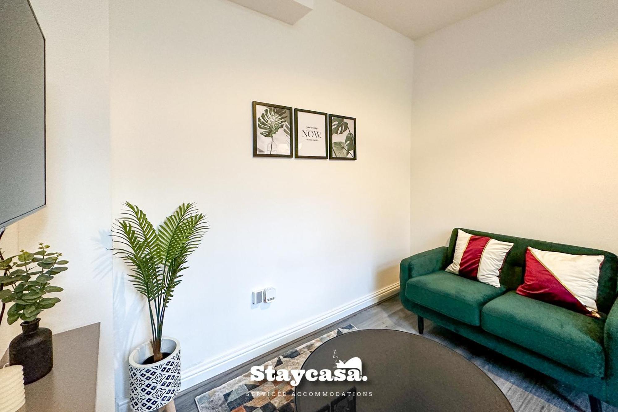 Ashfield Co-Living - Private Room Self-Cater *
