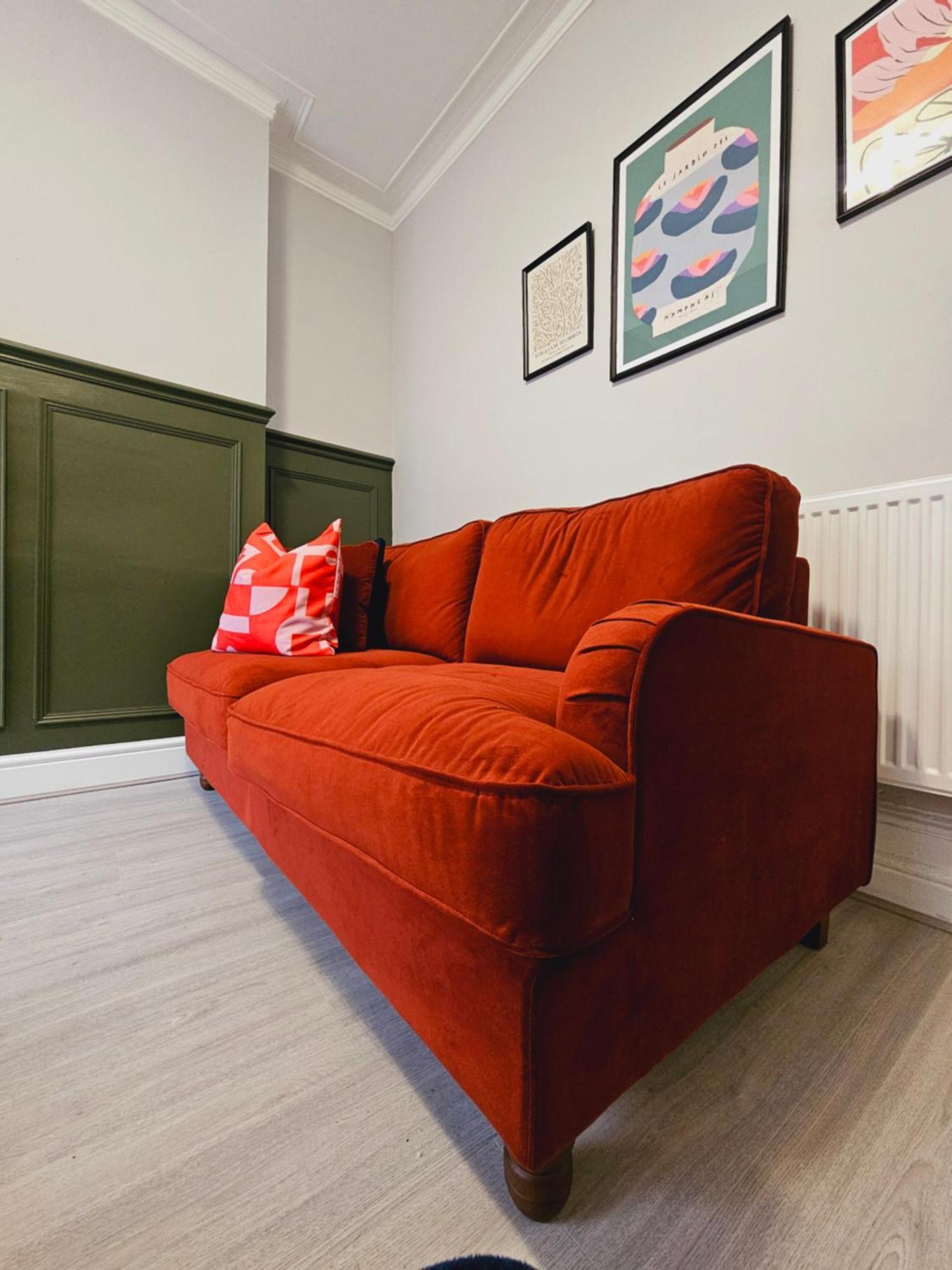 Beautiful Large House Free Parking 10 Mins To Centre Near Ao Arena Ideal For Groups Long Rates * Manchester