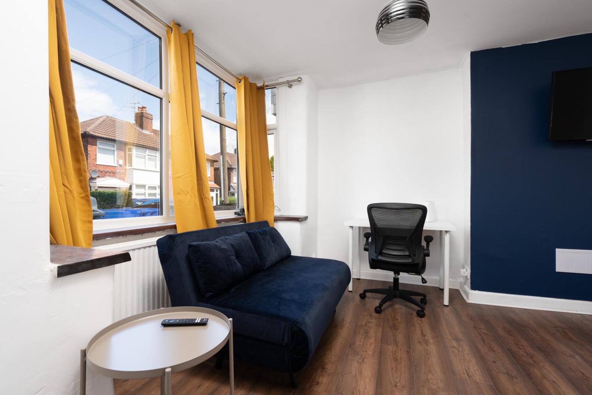 Holiday home Comfy 3br - Pool Table - Games - Sleeps 8 Manchester