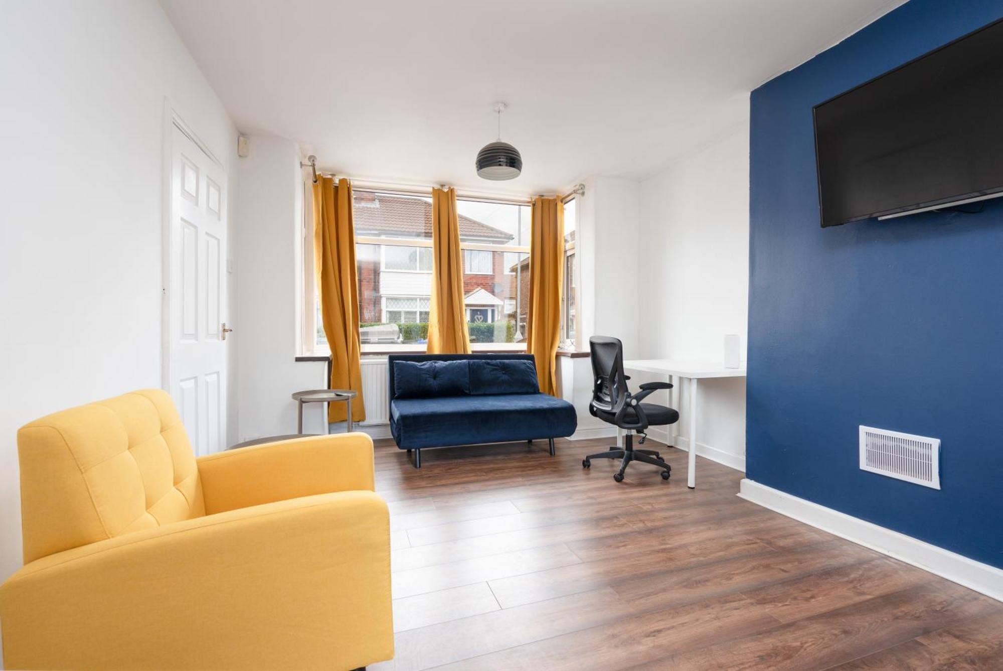 Comfy 3br - Pool Table - Games - Sleeps 8 * Manchester