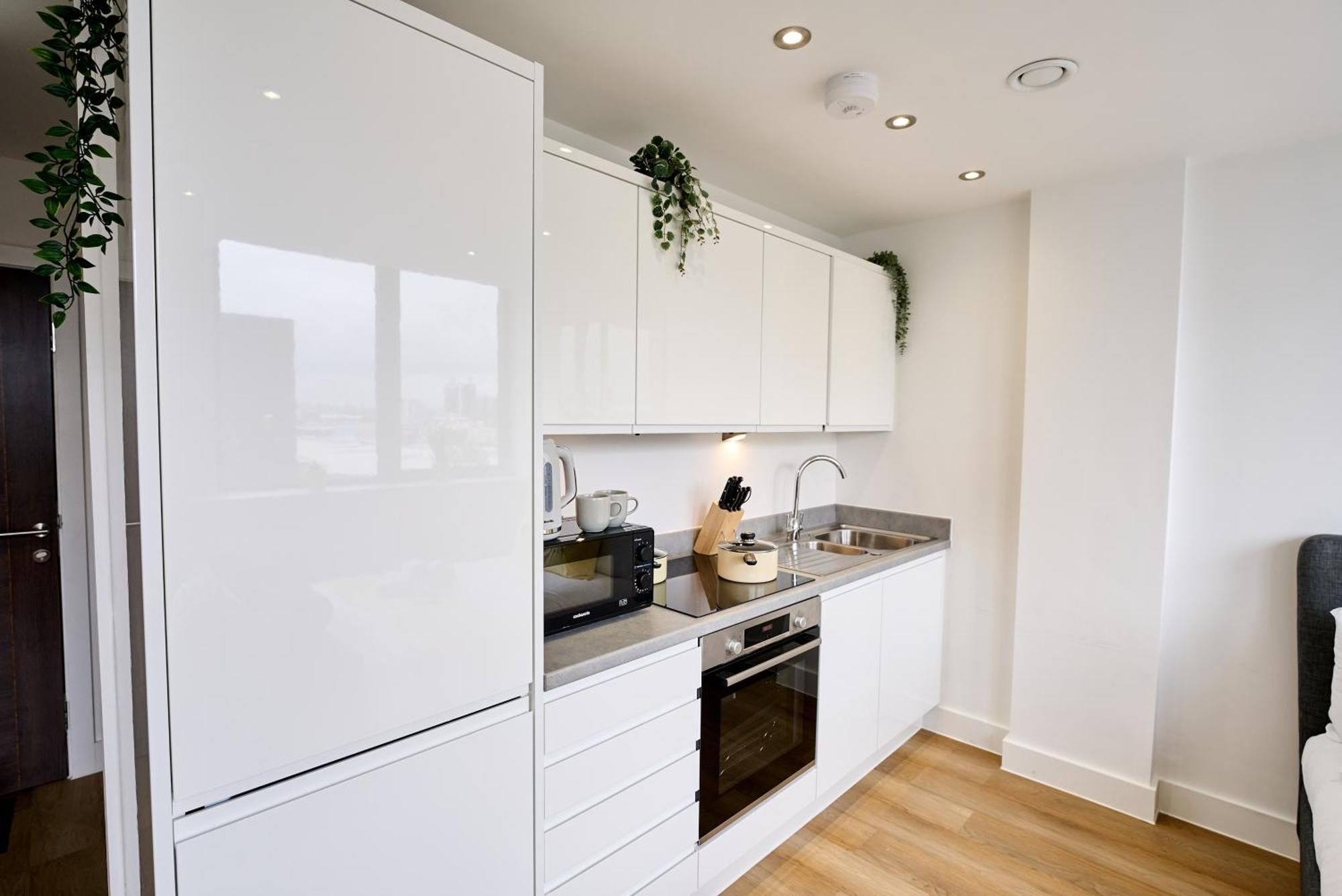 Apartment Skyline Sanctuary *