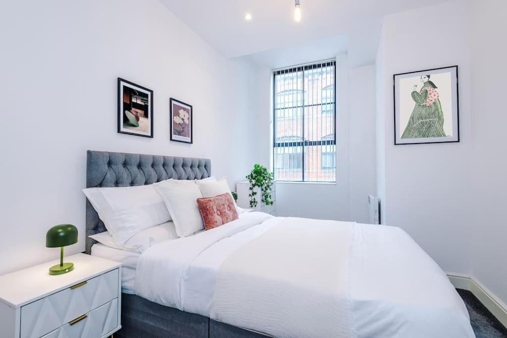 Sleek Loft Oasis In Centre * Manchester