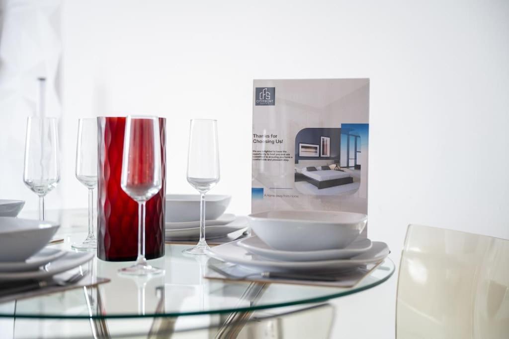 Apartment Cityfront Luxe Near Centre Facing Etihad & Coop Live, Free Parking Manchester