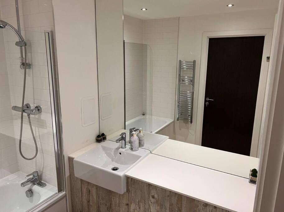 Spacious In The Heart Of Central *
