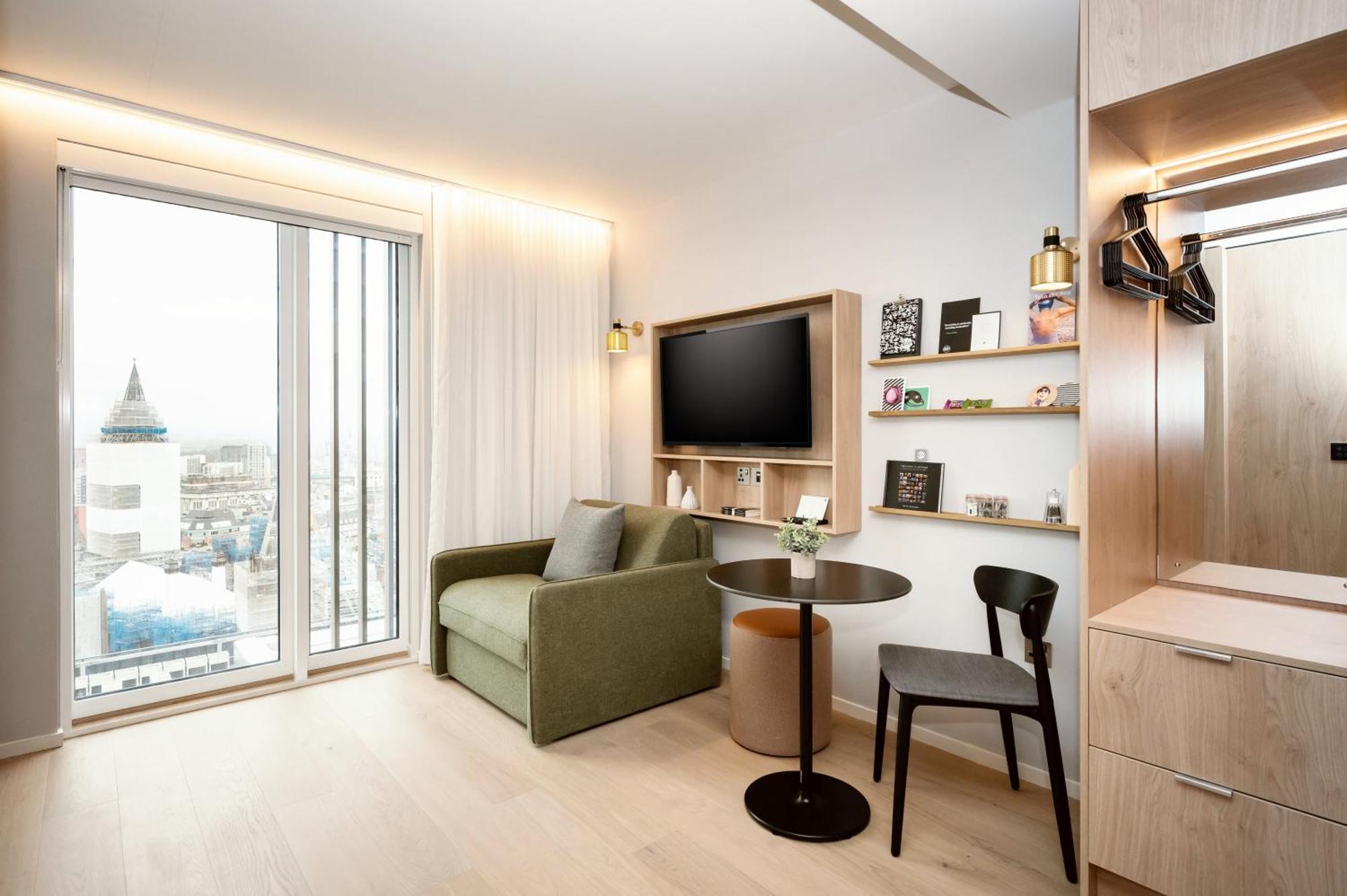 Aparthotel Wilde Centre 4*