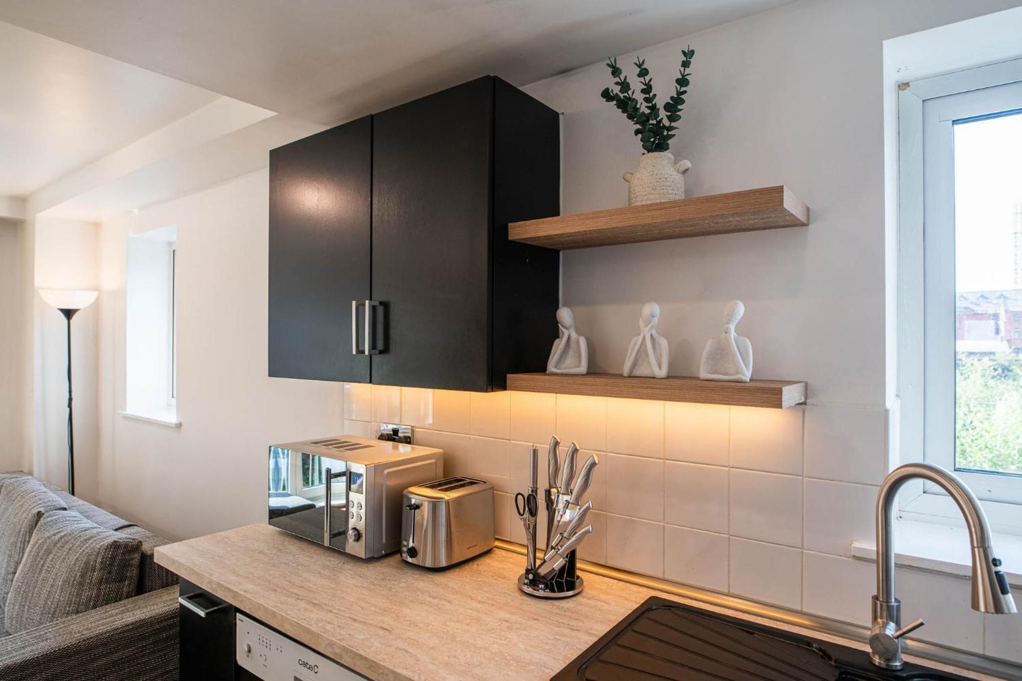 Urban Luxury: Spinningfields 2 Bed Apartment Manchester