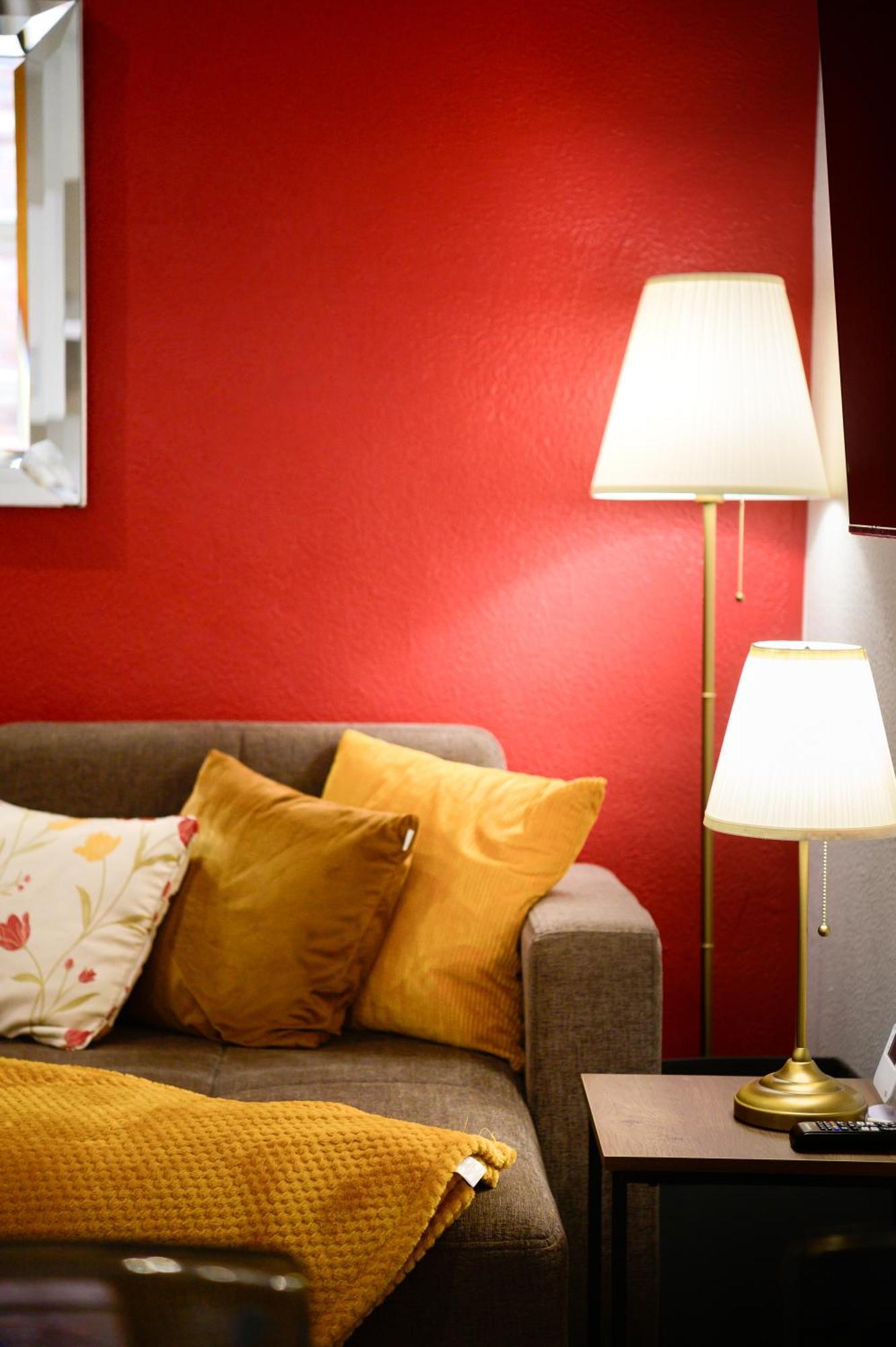 Autumn Breeze, 2br Apartment, Didsbury, * Manchester