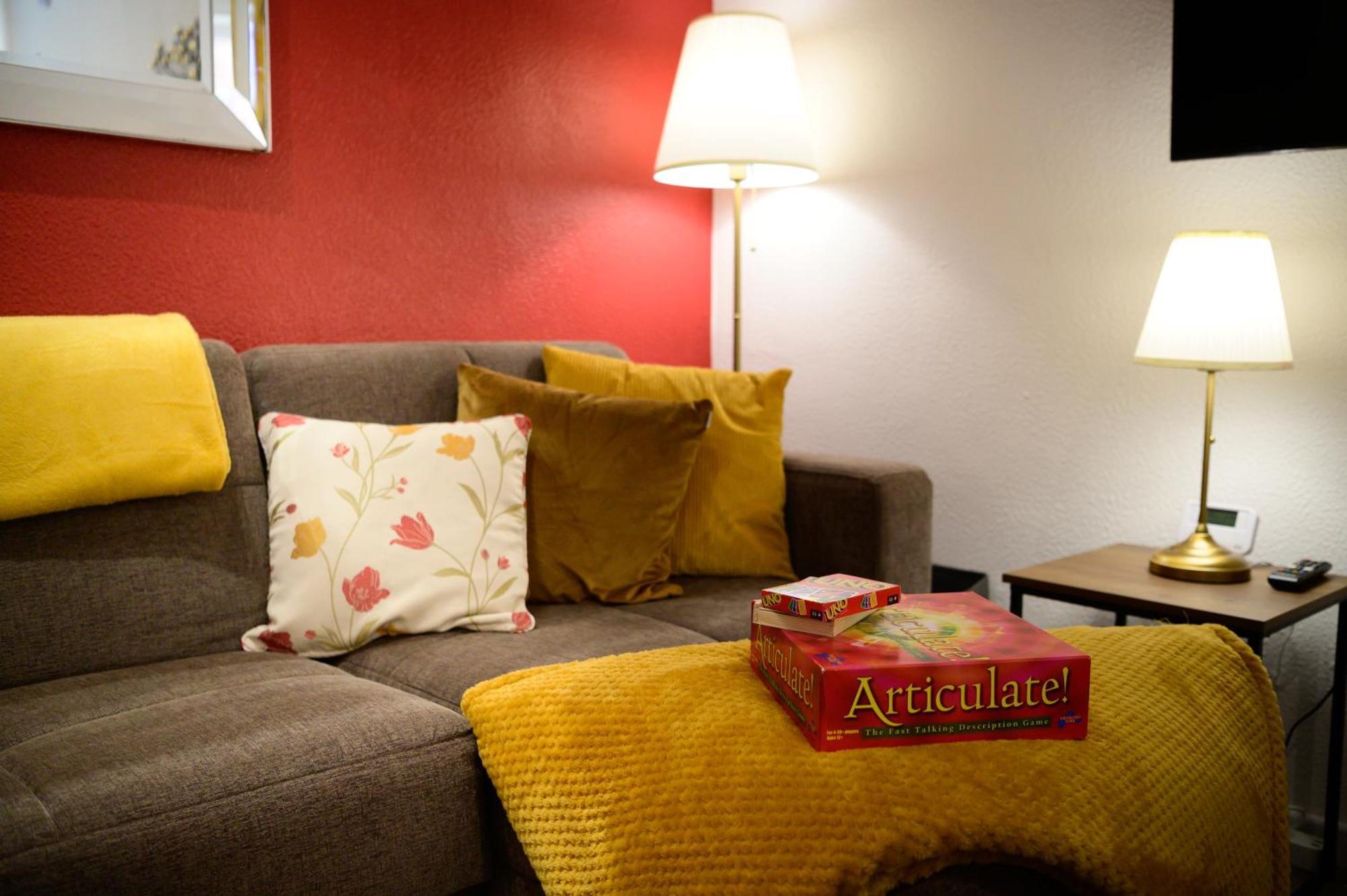 Autumn Breeze, 2br Apartment, Didsbury, Apartment Manchester