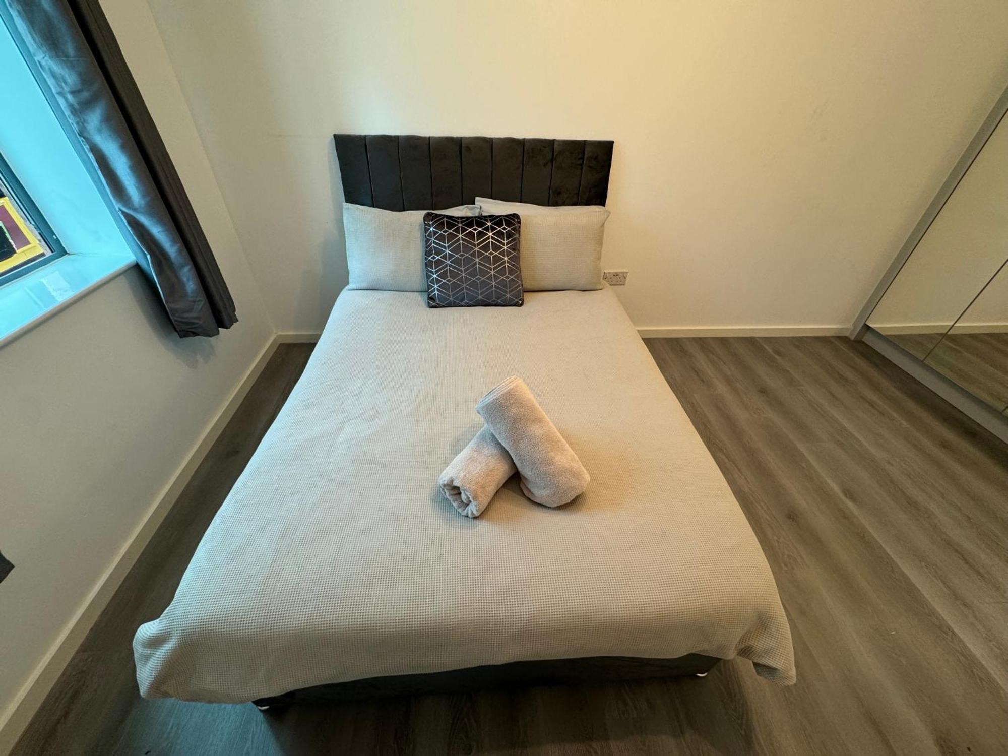 Modern Smart 2 Bedroom * Manchester