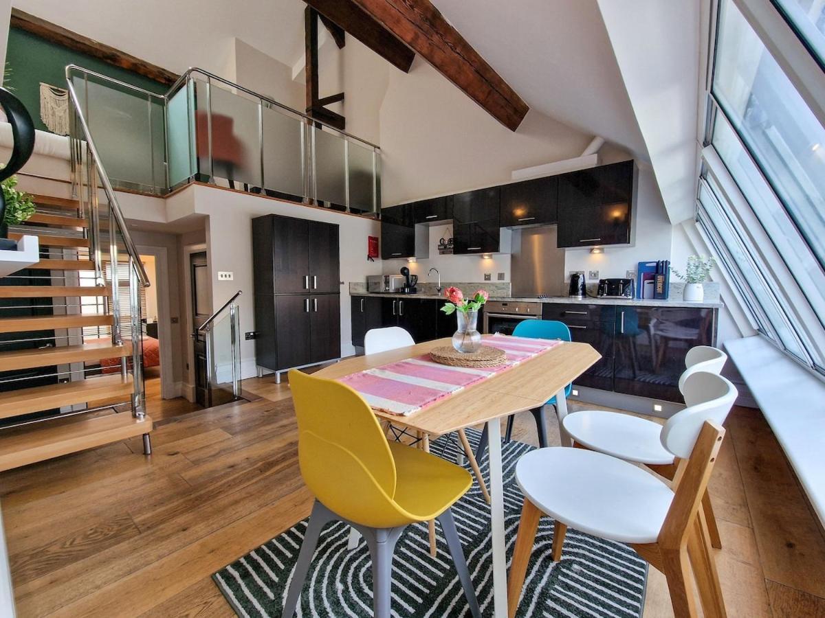 Vakantiehuis Luxury Piccadilly Duplex Flat By Superhost Manchester