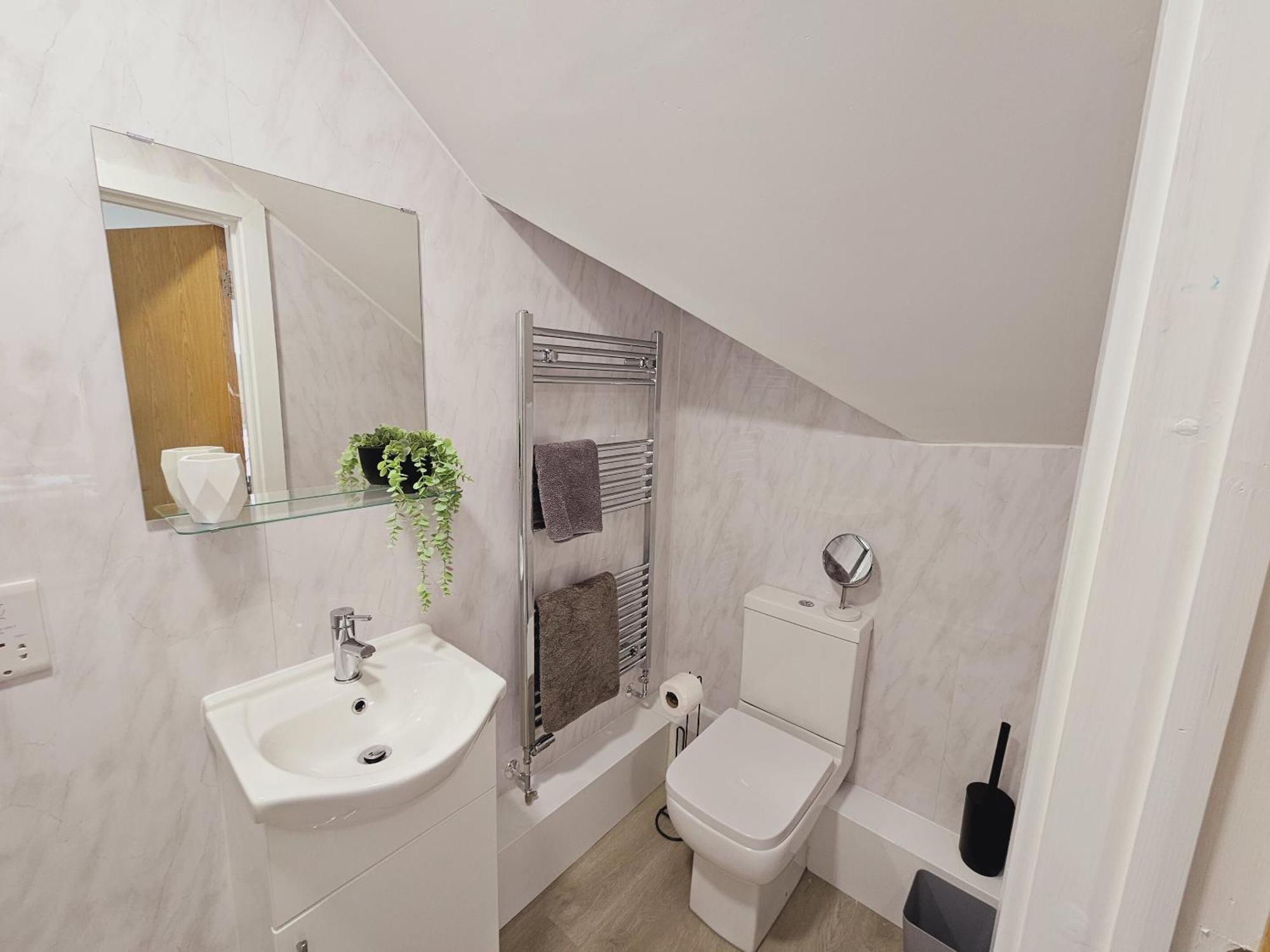 Studio 57 Humphrey Road - Jcs Property Apartment *