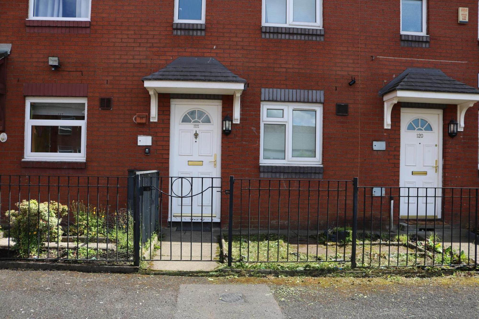 Cosy 2 Bed With Parking Near Piccadilly, Etihad Stadium And Coop Live Sleeps Up To 5 * Manchester