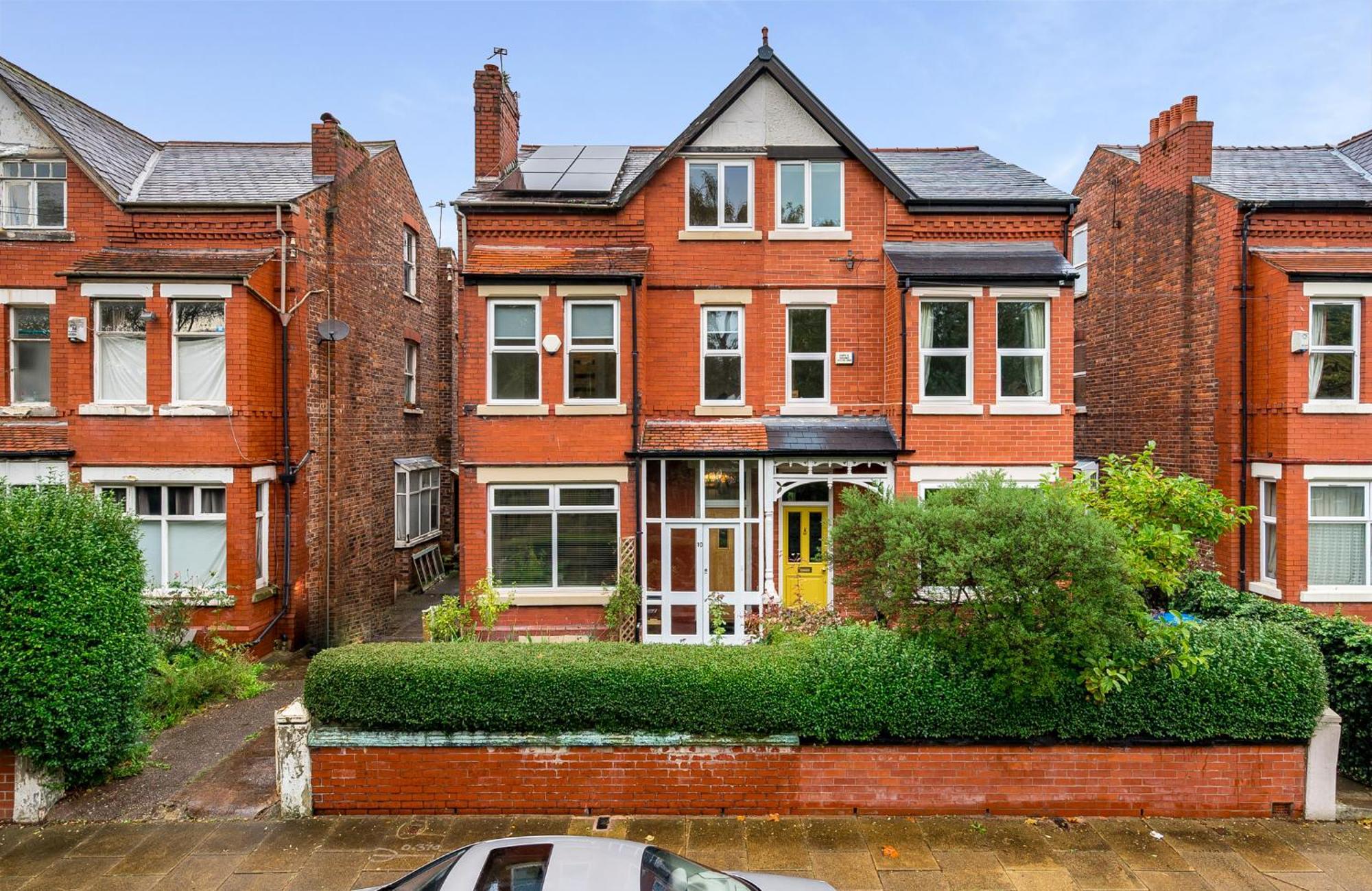 Pass The Keys Old Trafford 4-bedroom Retreat Near United & Centre - Family-friendly Manchester