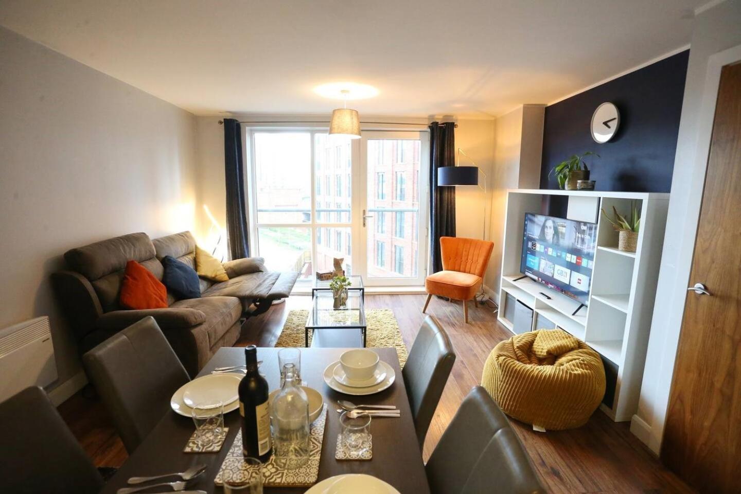 Apartment Stunning Flat Mins From Shops Centre Pass The Keys Manchester