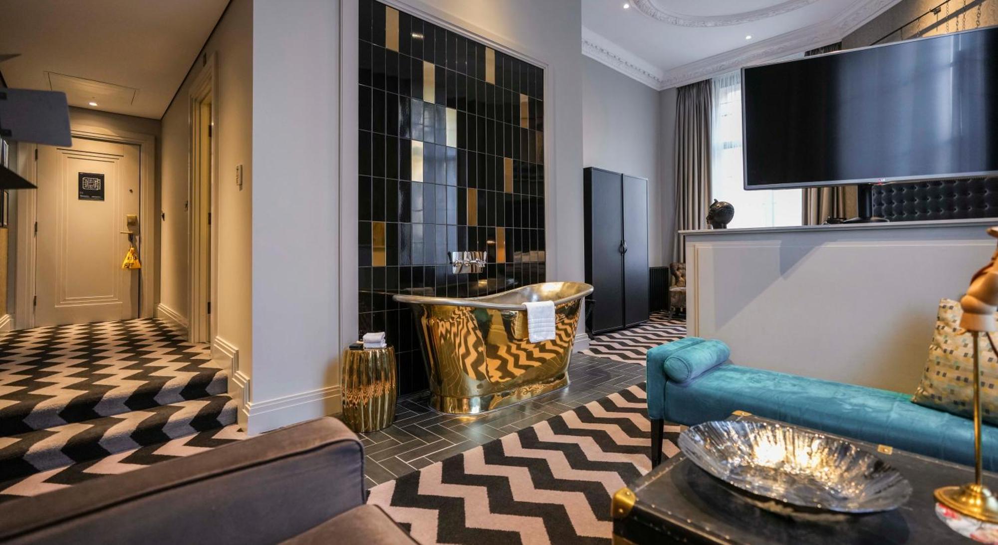 Gotham Hotel 5*