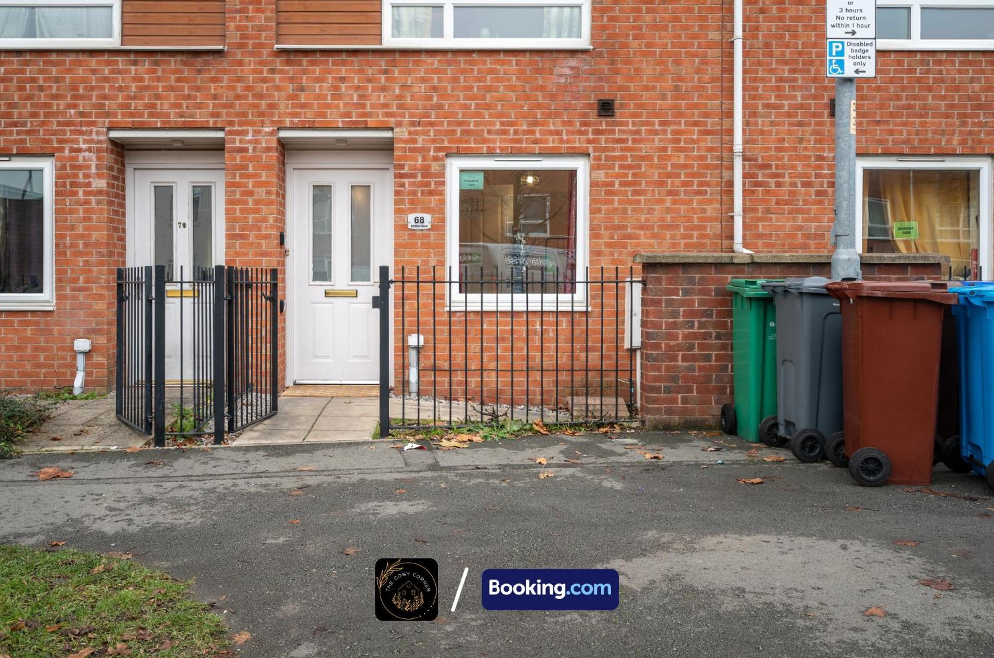 Appartement Cosy 4-bed House, Garden, Free Parking & Wifi