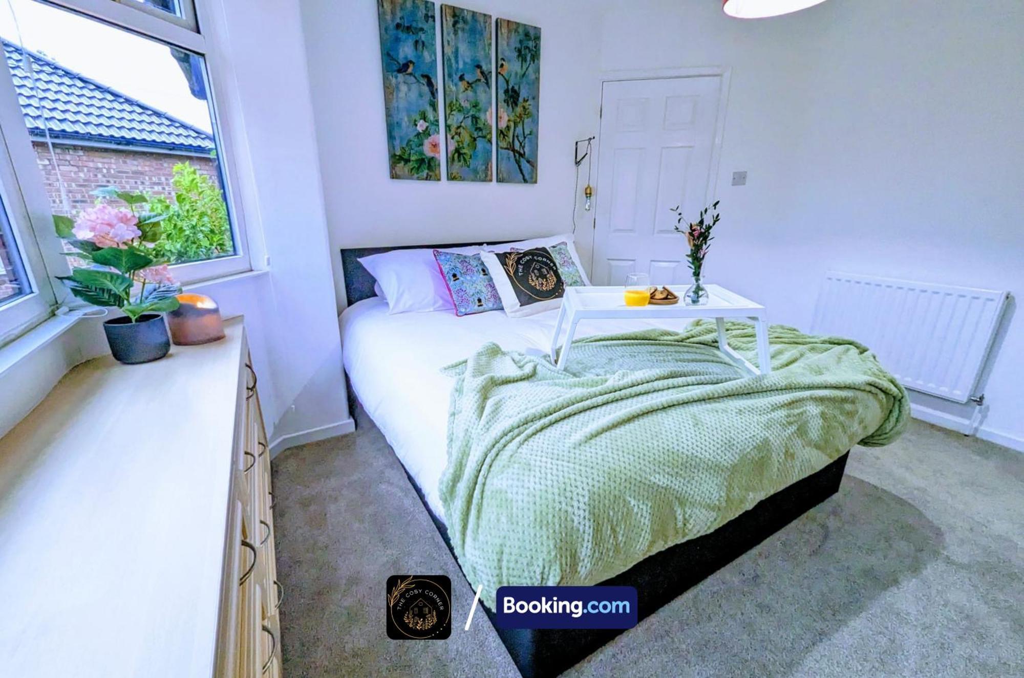 Apartment Cosy Corner: 4-bedroom Serviced House With Free Parking