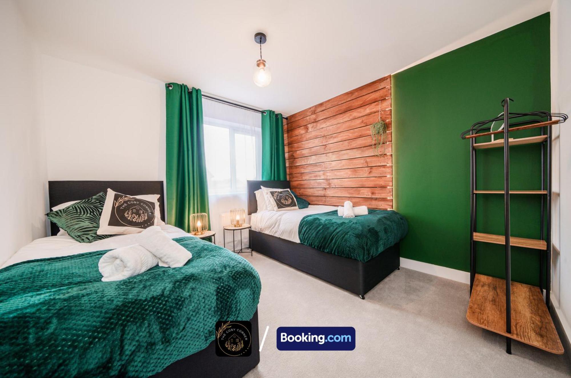 Apartment Cosy Corner: 3-bedroom House With Free Parking Near Hospital *
