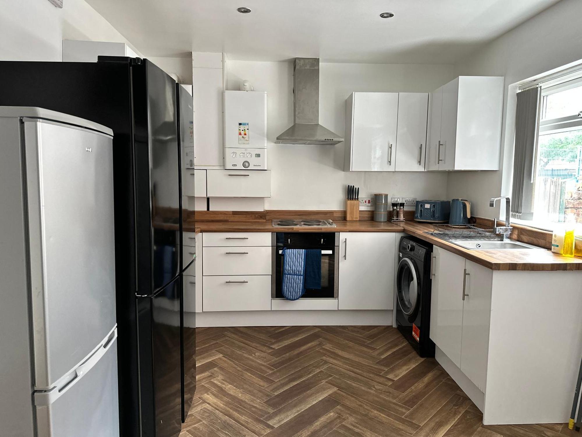 Daisybank Co-Living - Private Room Self-Cater Vakantiehuis Manchester