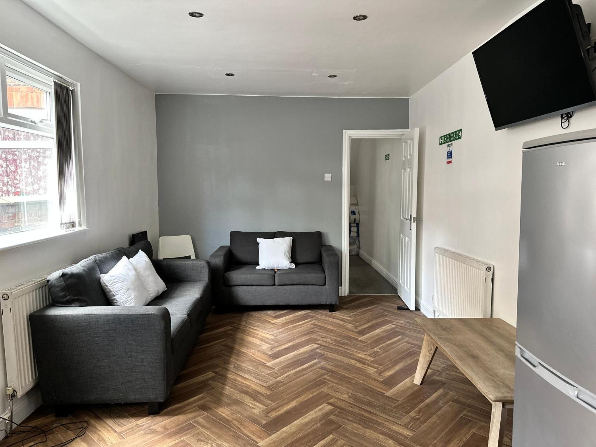 Vakantiehuis Daisybank Co-Living - Private Room Self-Cater Manchester