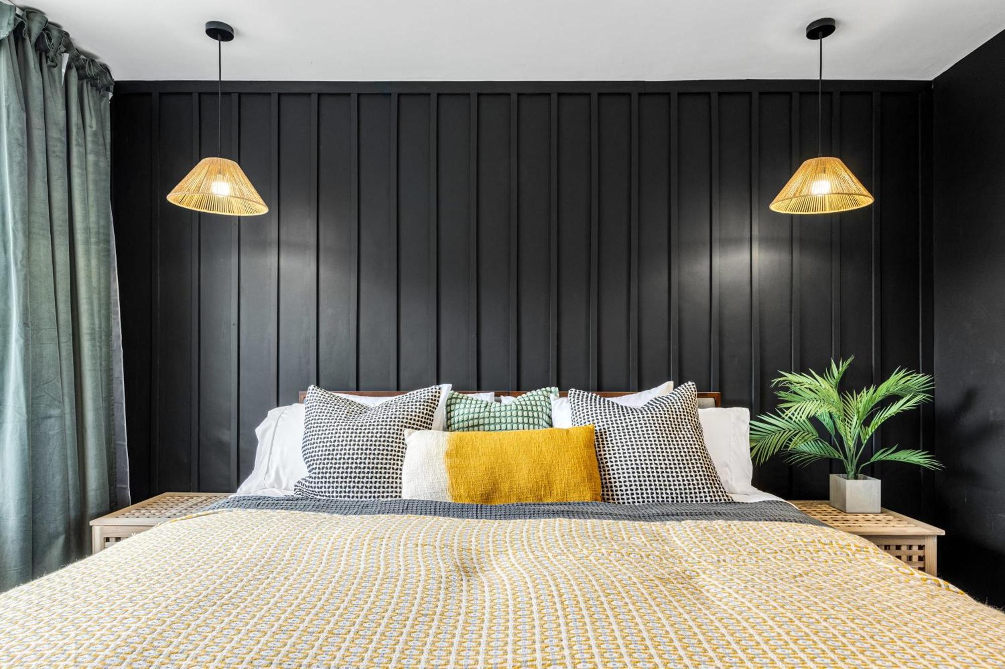 Quayside Escape-ensuite Tranquil Within An Intimate Shared With Free Parking Manchester