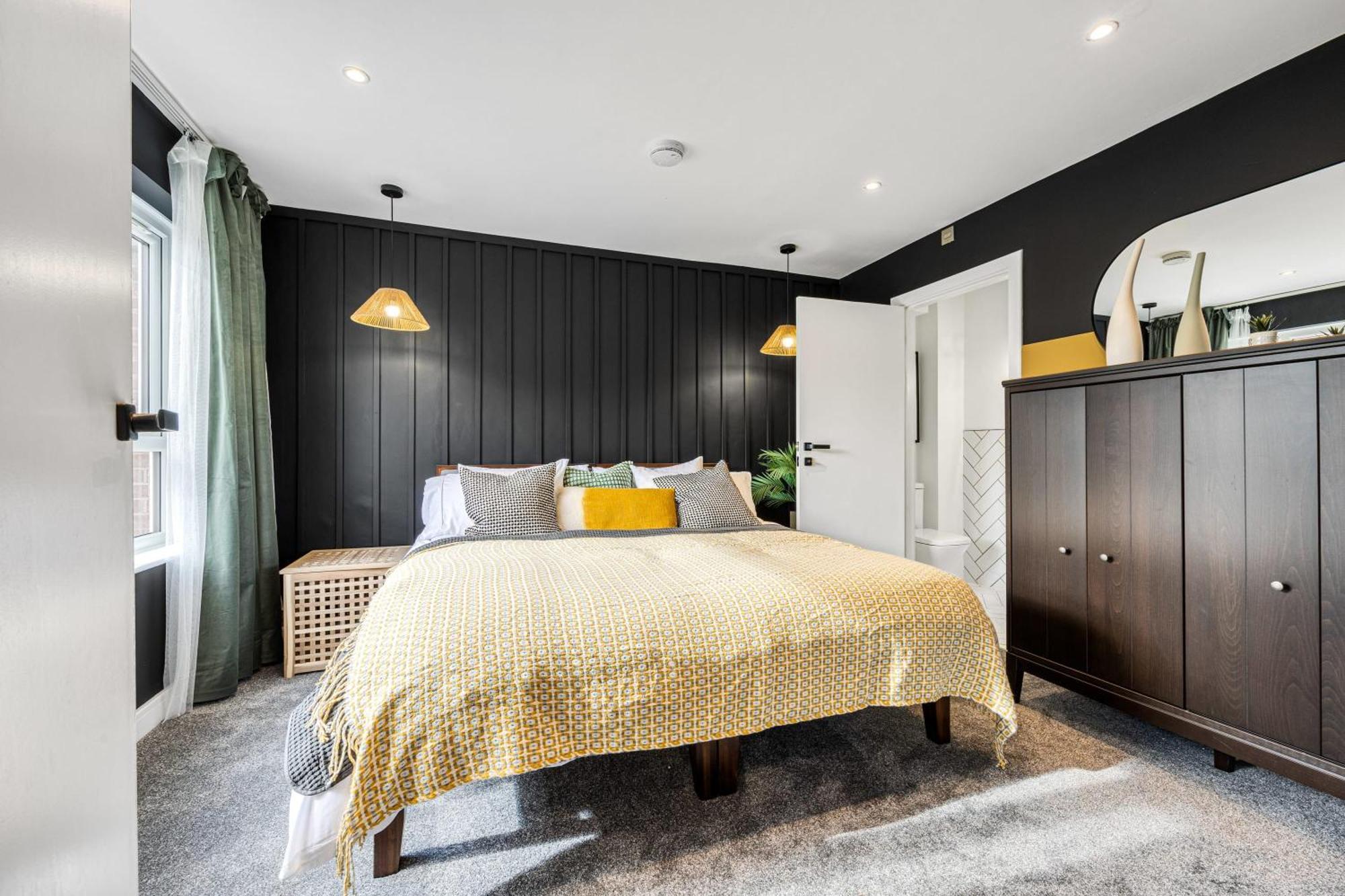 Quayside Escape-ensuite Tranquil Within An Intimate Shared With Free Parking