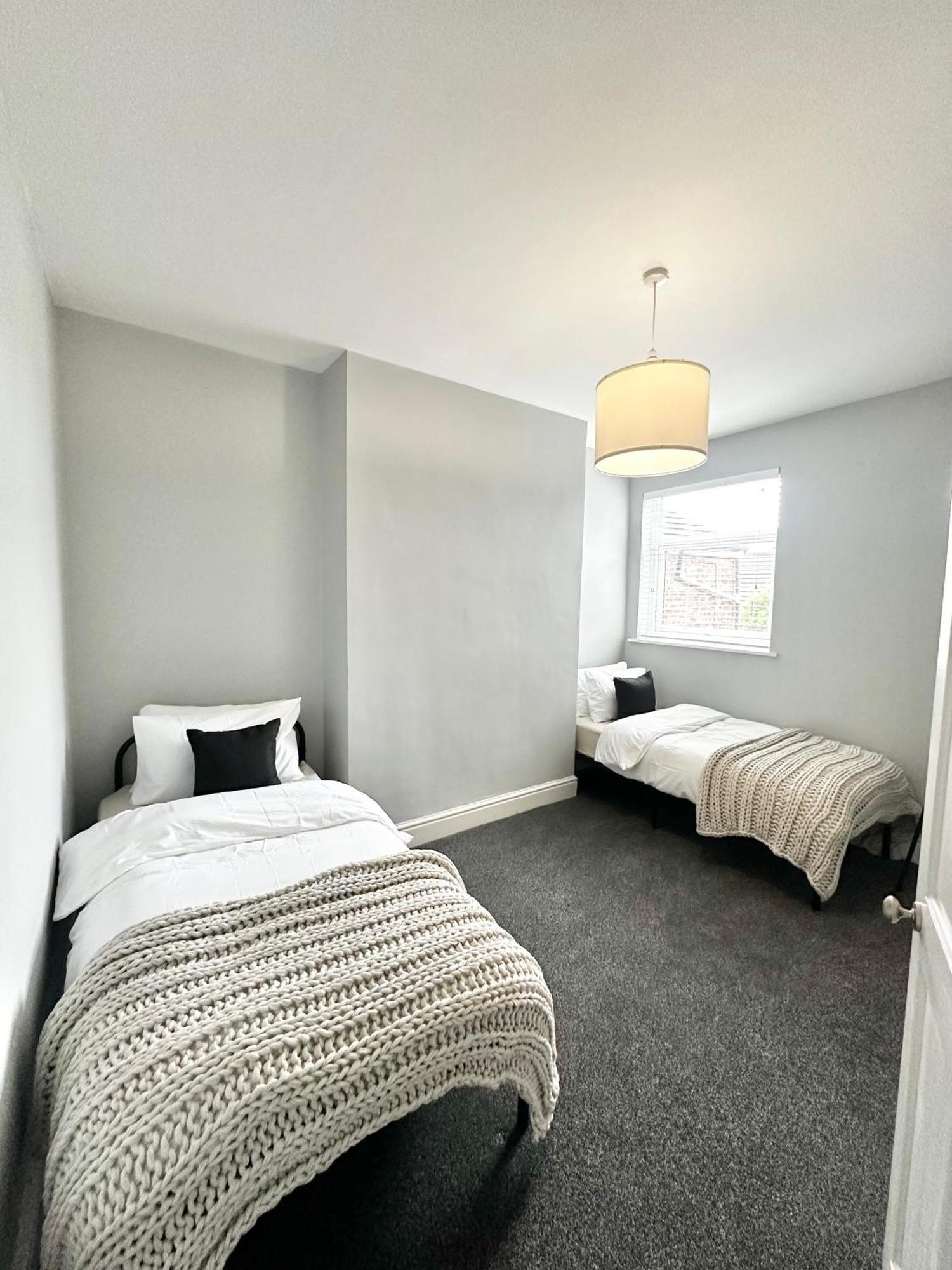 Holiday home Victorian - 5 Bedroom House