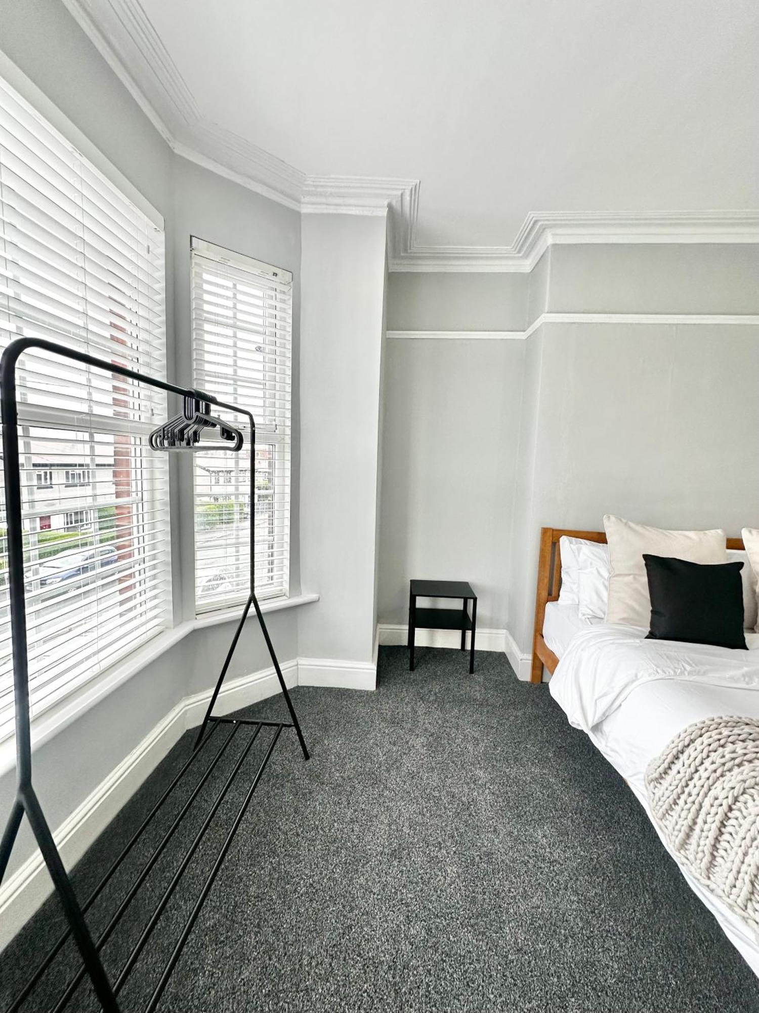 Holiday home Victorian - 5 Bedroom House