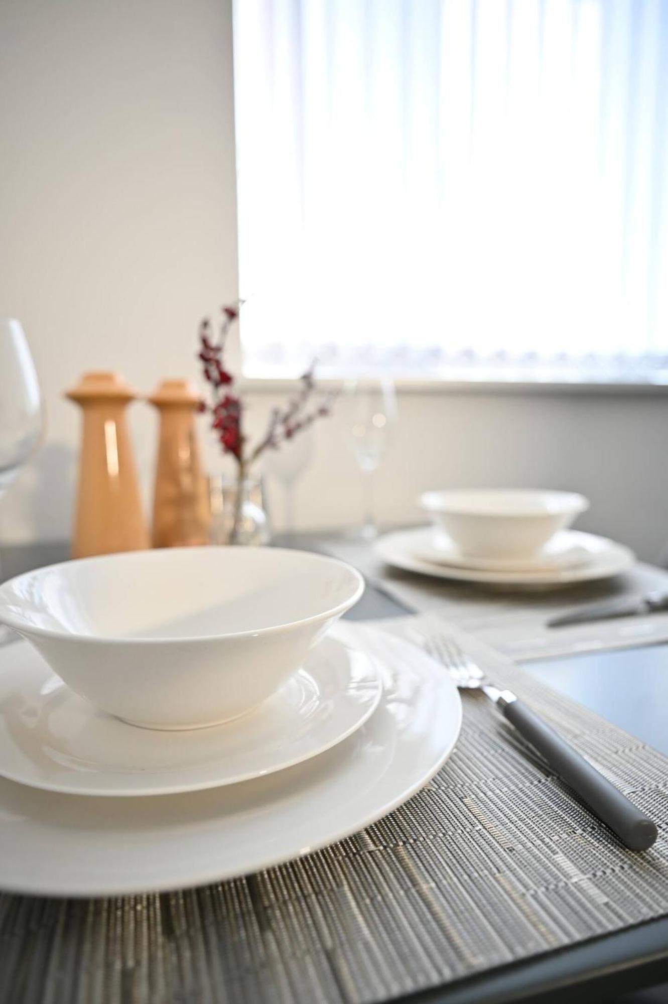 Apartment Spacious Studio Near Christie Hospital Manchester