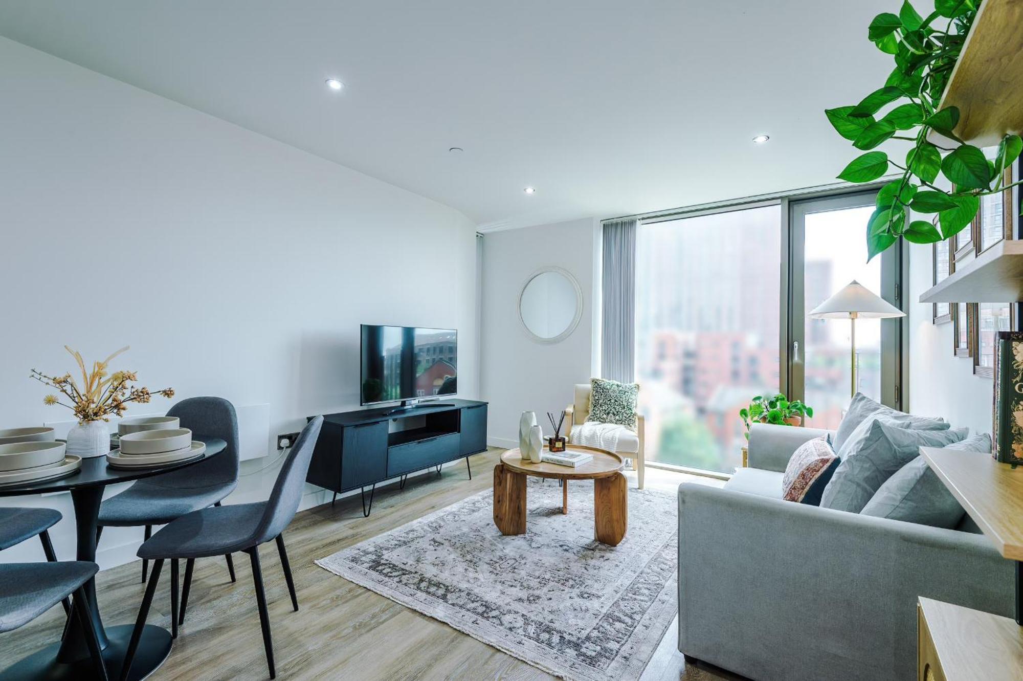Stunning In Centre Apartment *