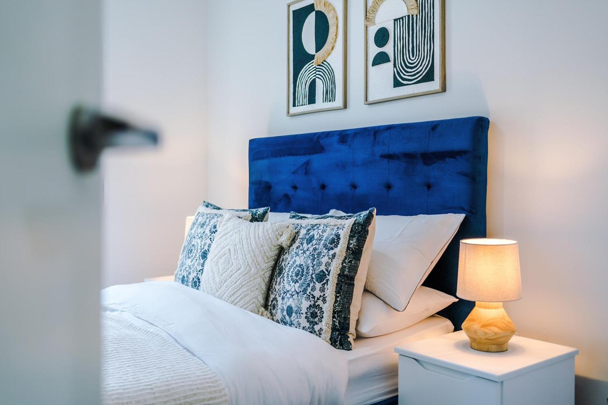 Stunning In Centre Apartment *