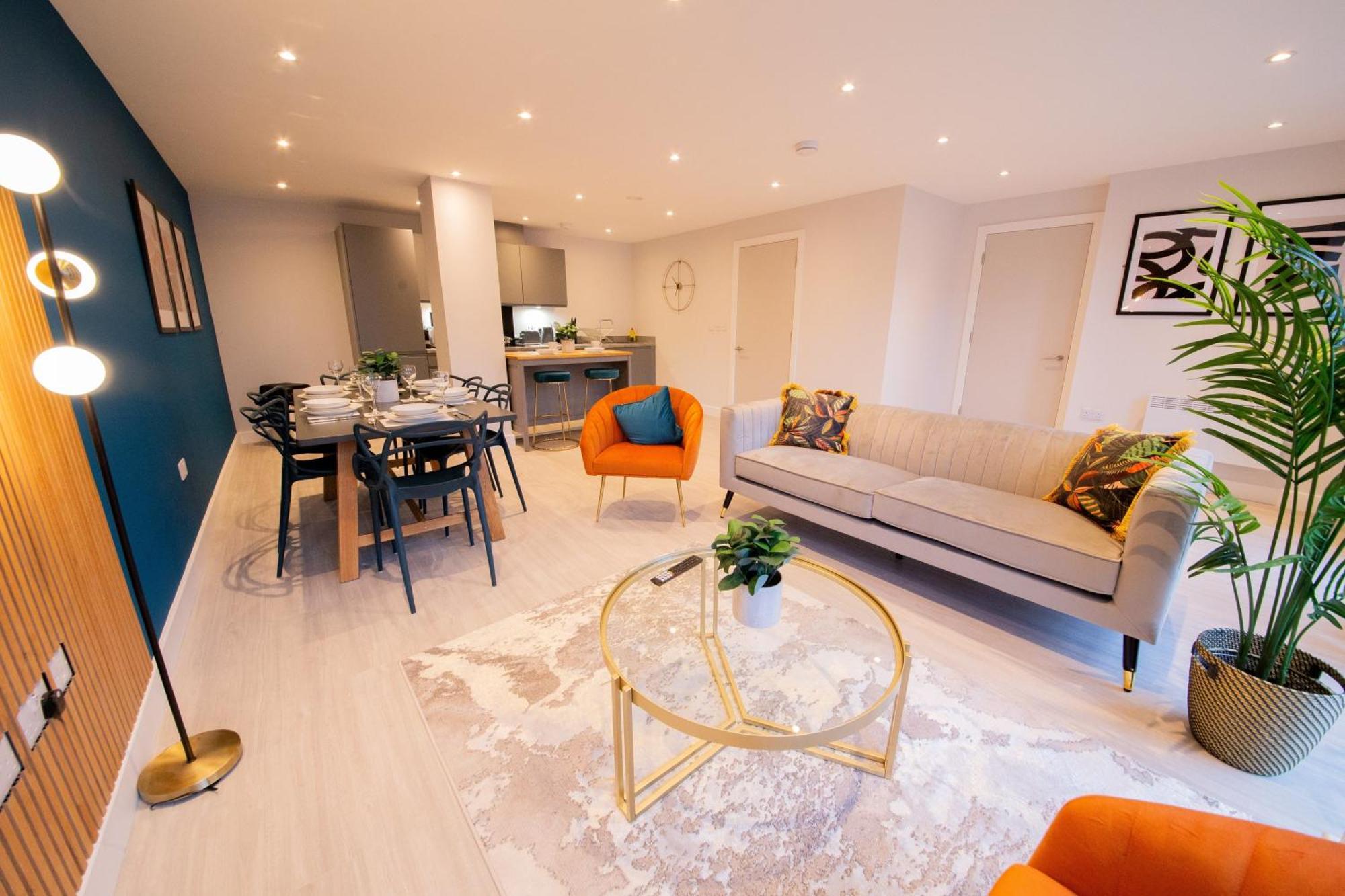 Stunning 3 Bedroom Apartment