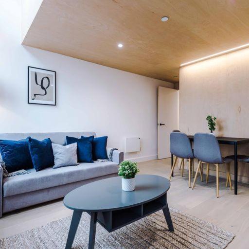 Duplex, Free Wifi, Centre, Parking Apartment Manchester