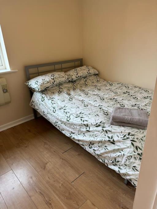 Modern, Quiet, Sleeps 9, Etihad, Coop Live, Manchester