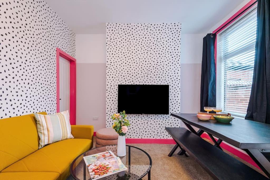 Holiday home Trendy 3br Pad In