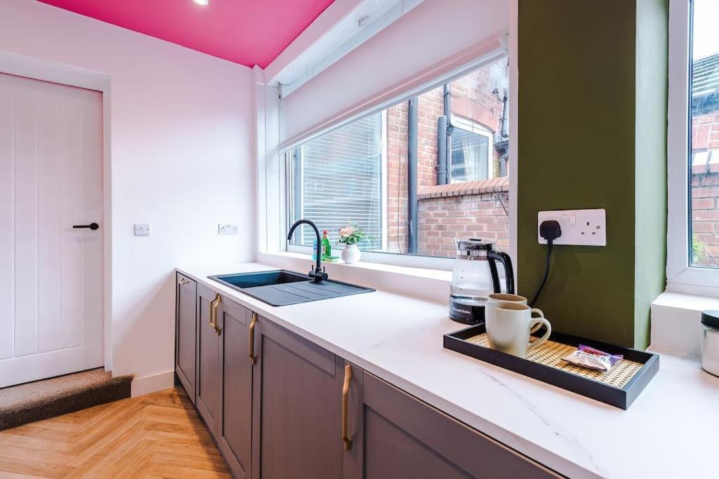 Trendy 3br Pad In