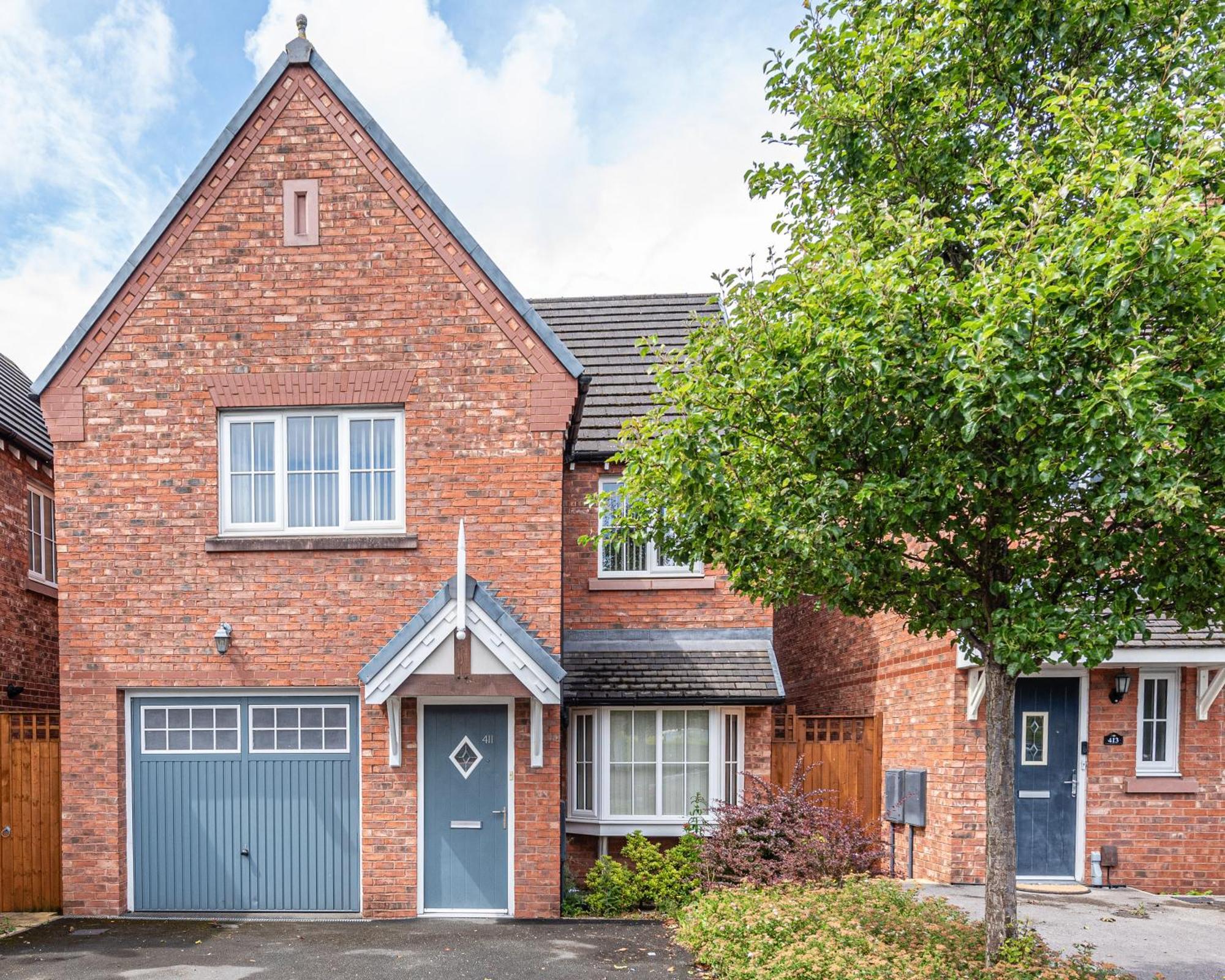 Boutique 4-bed House In - Games Manchester